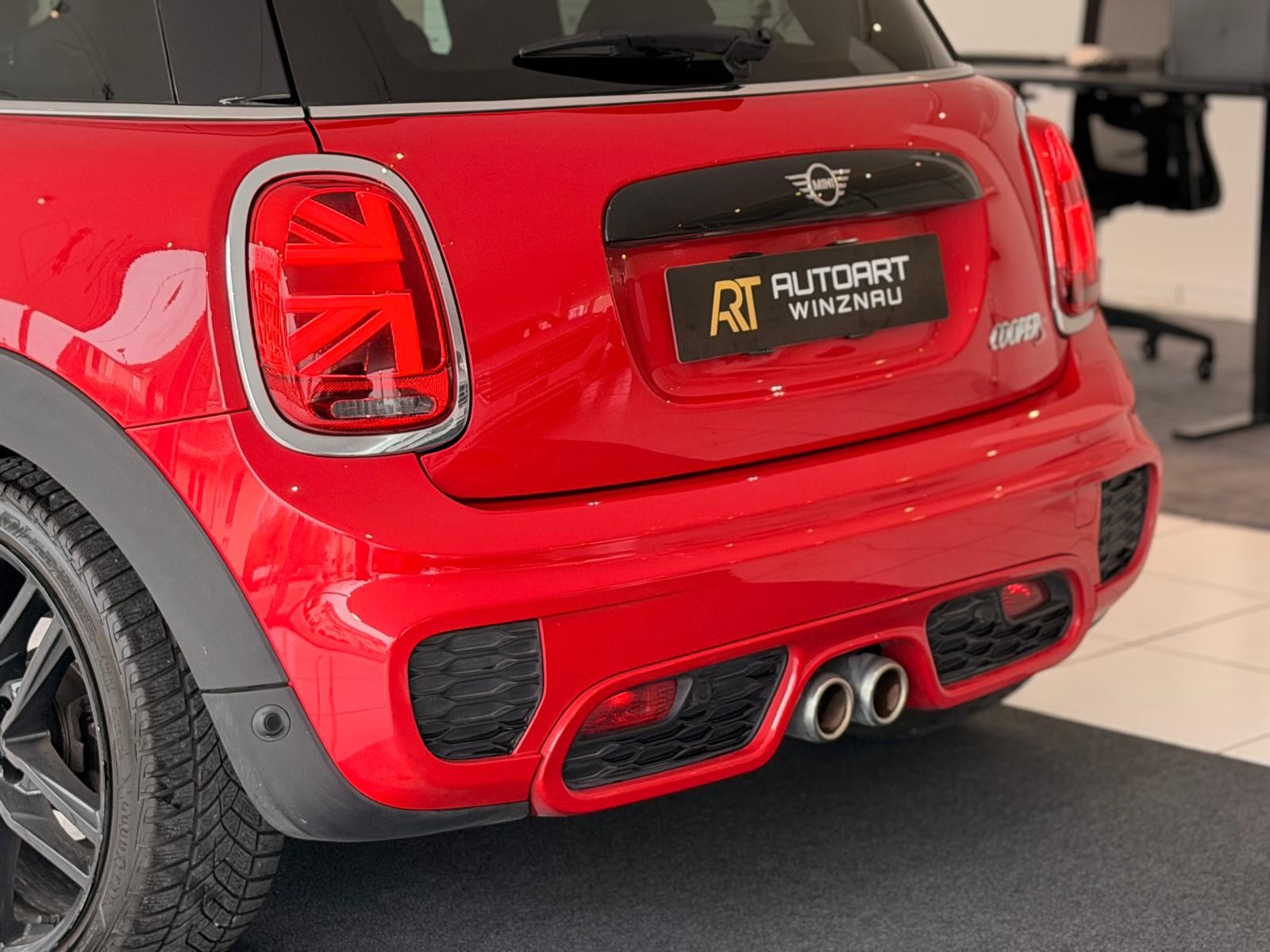 MINI Cooper S ** Frisch ab MFK & Service**-image-8