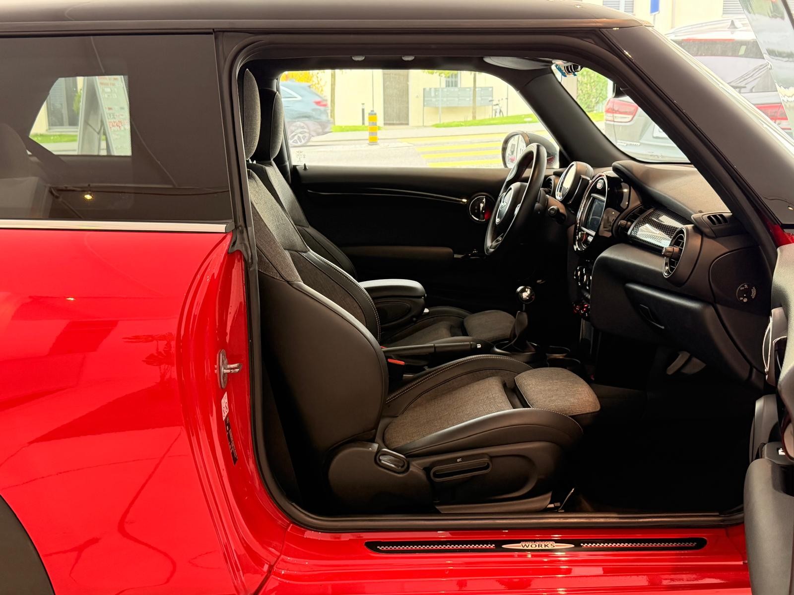 MINI Cooper S ** Frisch ab MFK & Service**-image-15