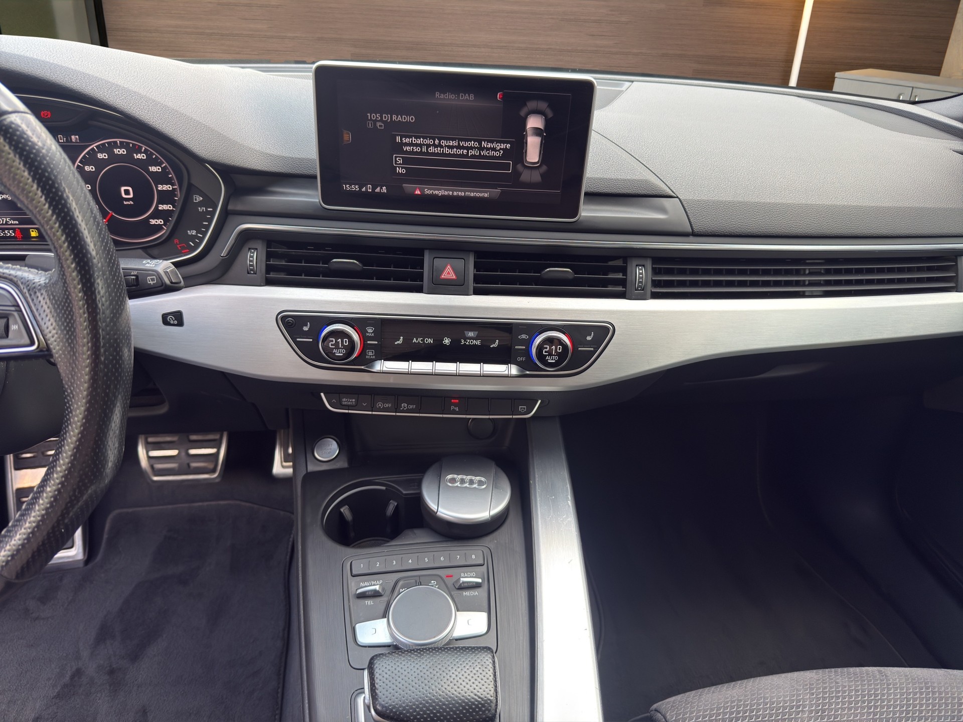 AUDI A4 Avant 2.0 TDI Sport S-tronic-image-10