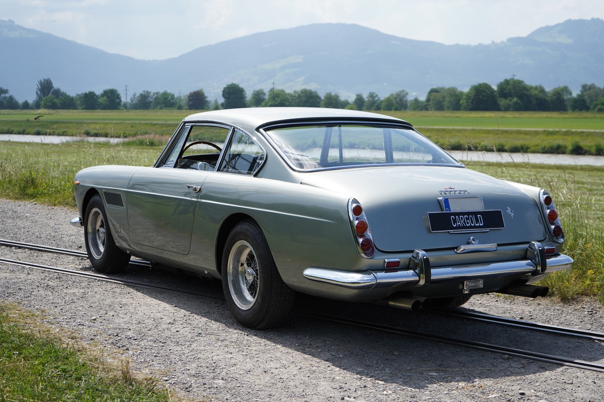 FERRARI 250 GT/E 2+2-showroom-element-2
