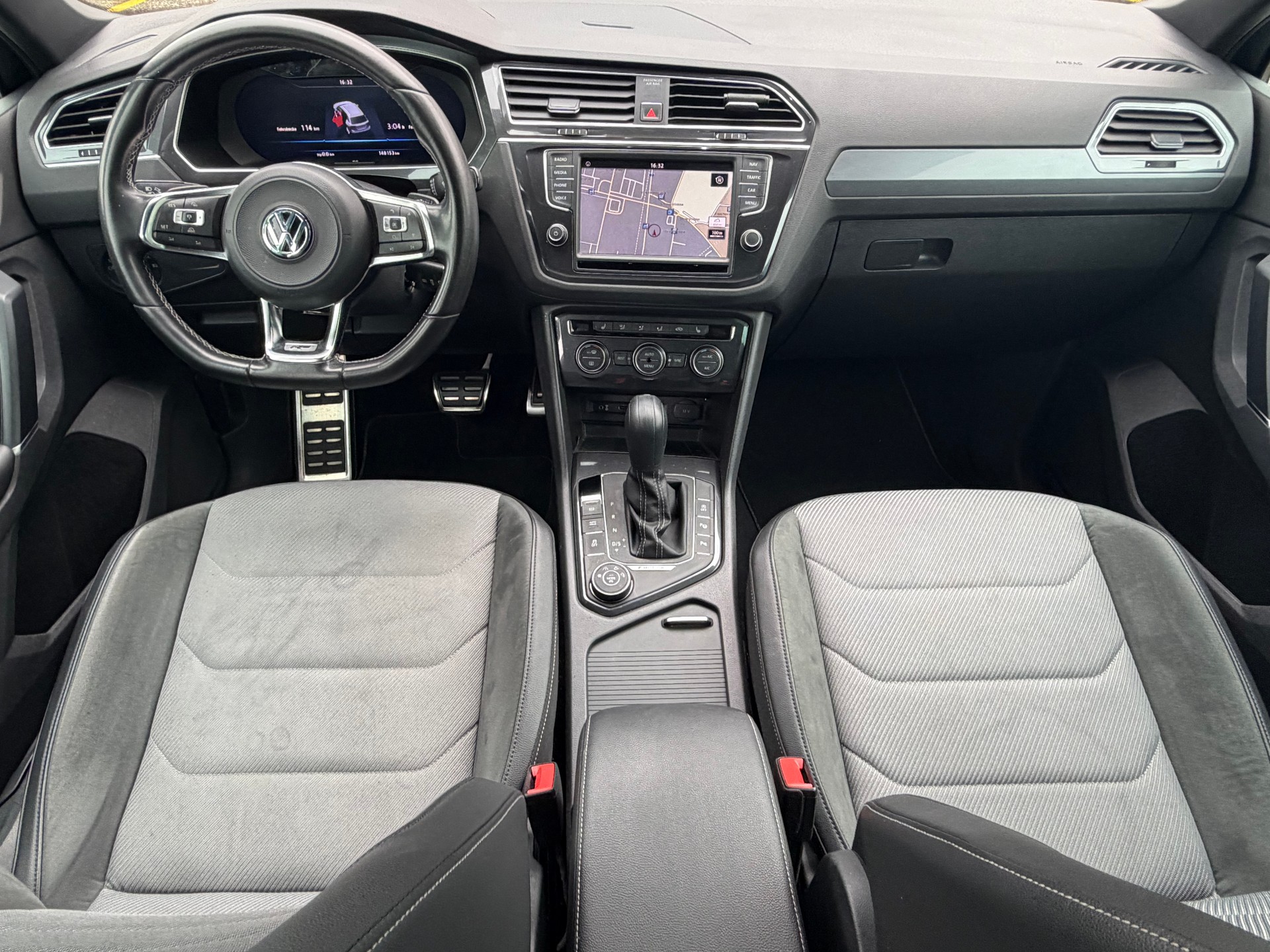 VW Tiguan 2.0 TDI SCR Highline4Motion DSG R-Line-image-9