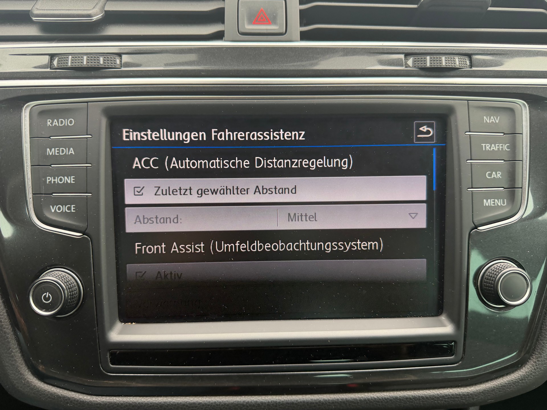 VW Tiguan 2.0 TDI SCR Highline4Motion DSG R-Line-image-22