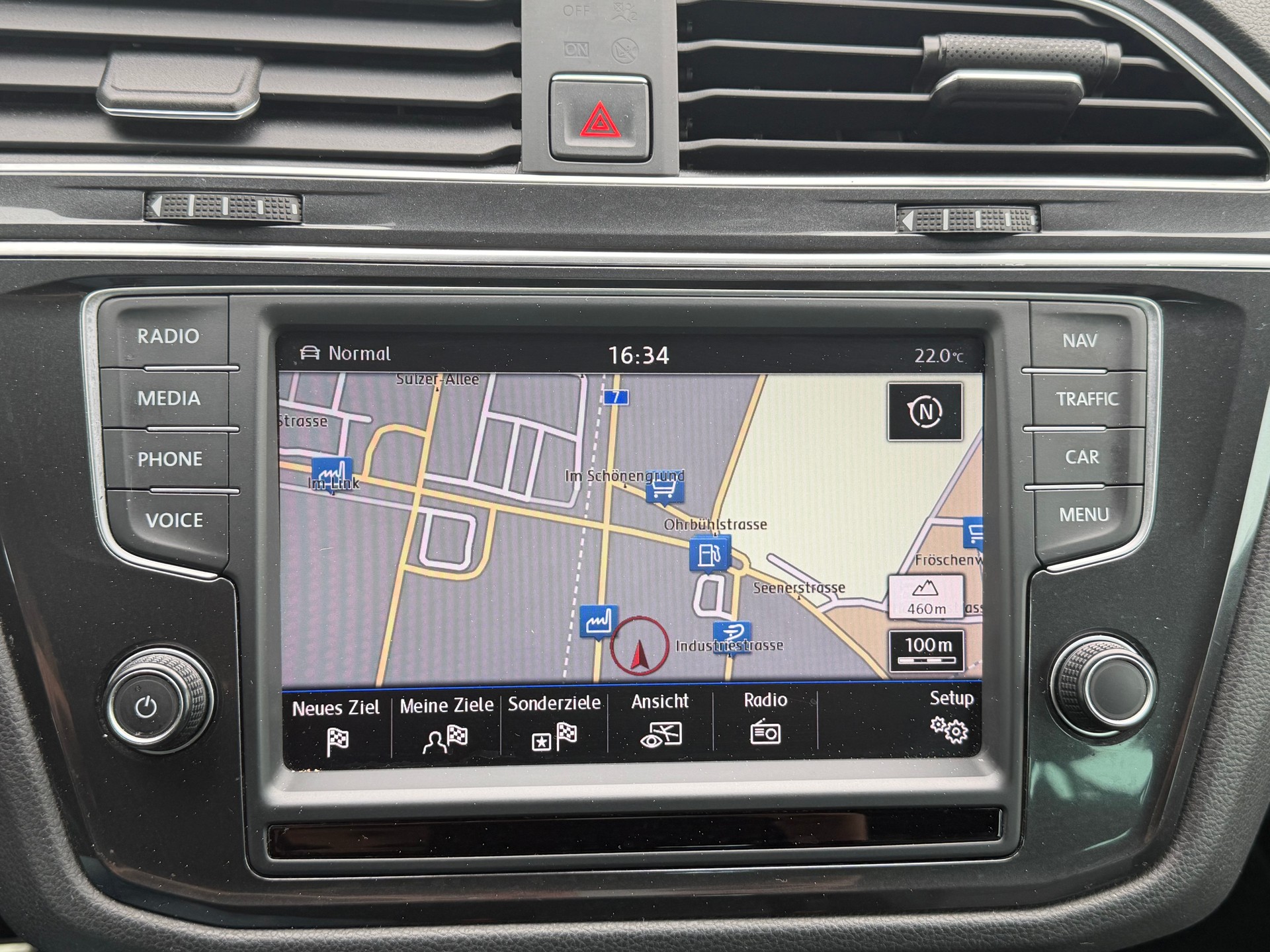 VW Tiguan 2.0 TDI SCR Highline4Motion DSG R-Line-image-17