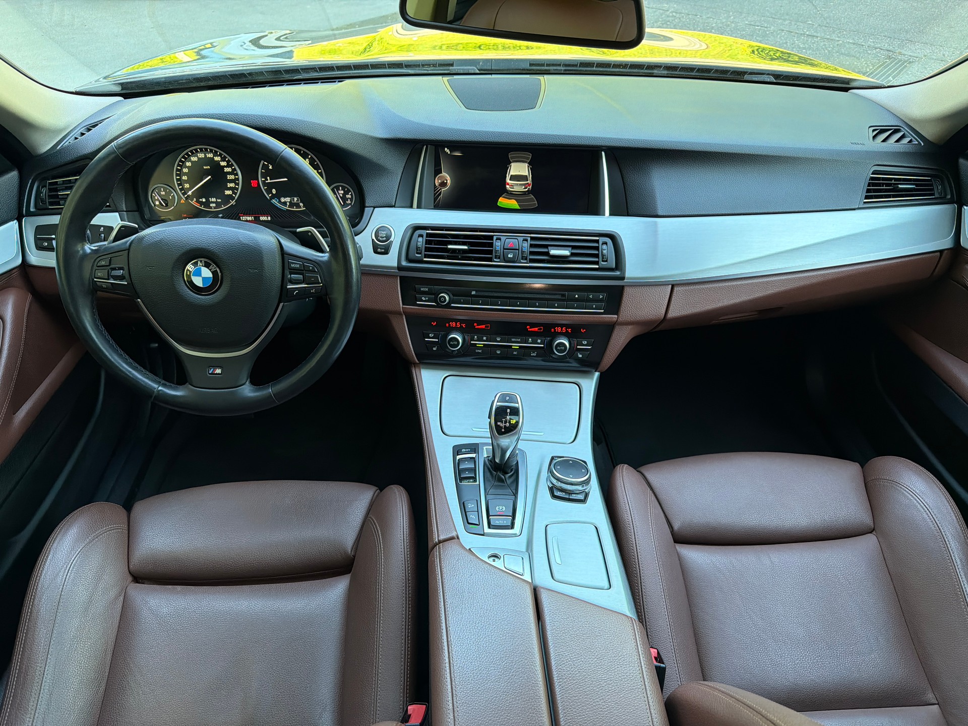 BMW 528i Touring xDrive Steptronic-image-8