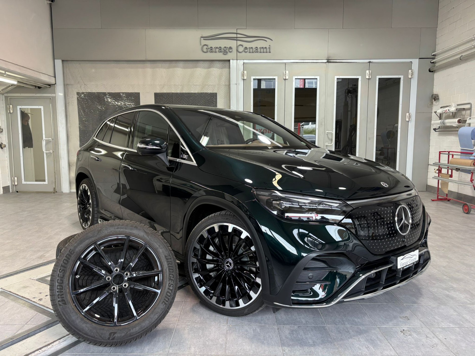 MERCEDES-BENZ EQE SUV 500 4 Matic Executive Edition AMG Line