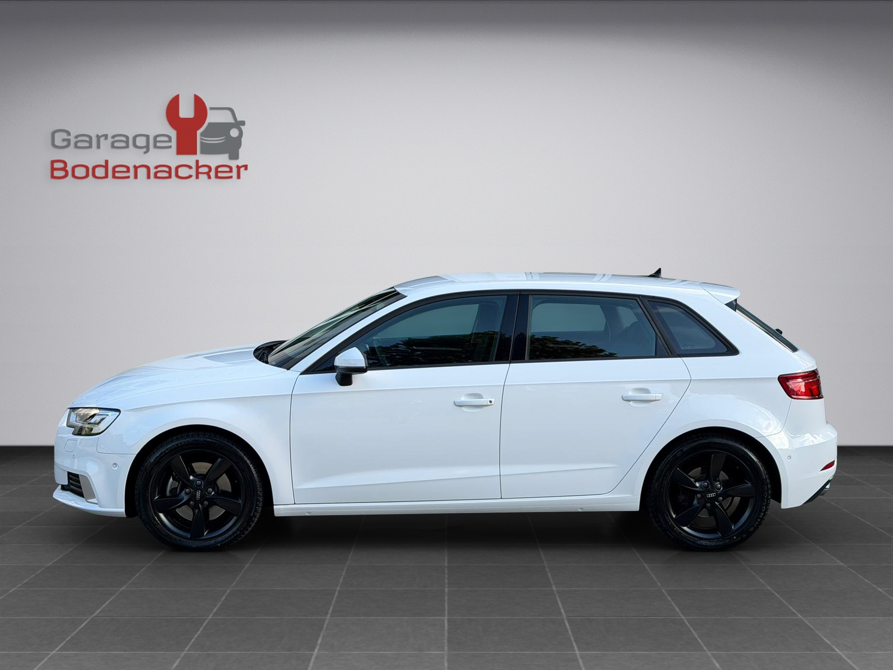 AUDI A3 Sportback 40 TDI Sport Attraction quattro S-tronic * AHK * Standheizung *-image-2