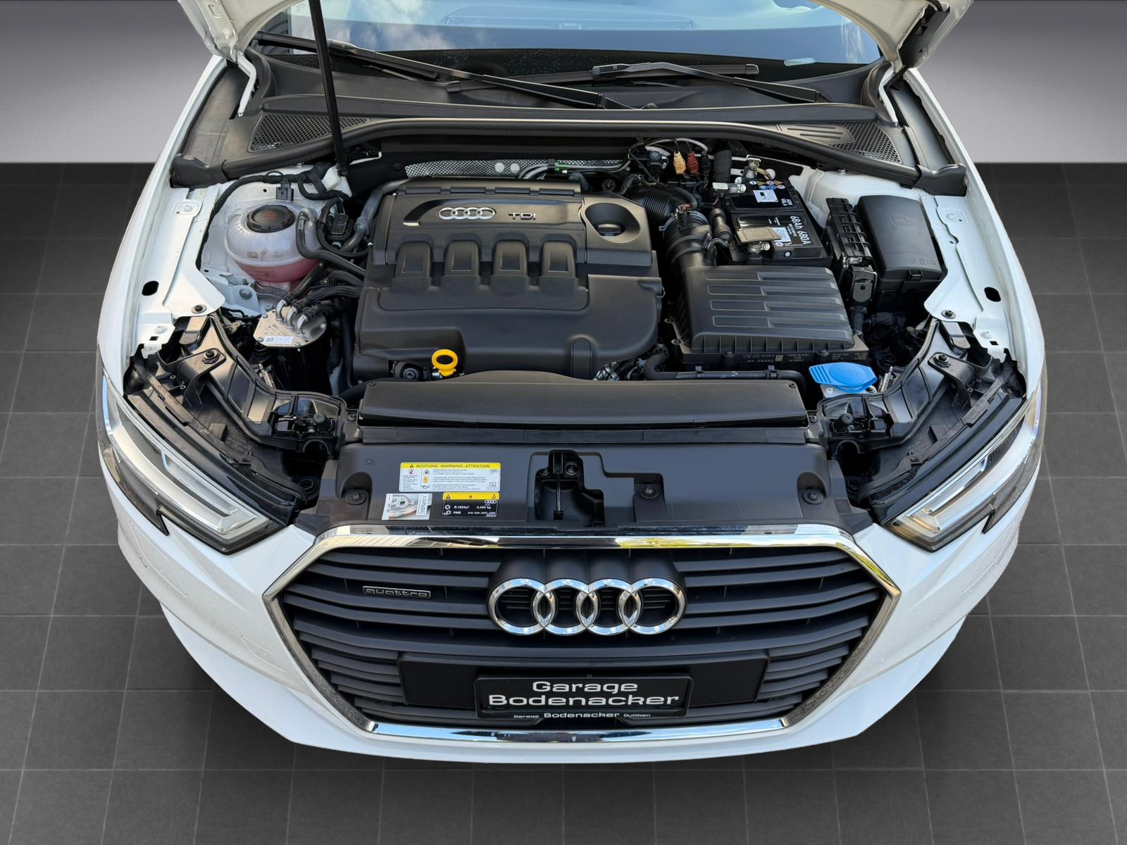 AUDI A3 Sportback 40 TDI Sport Attraction quattro S-tronic * AHK * Standheizung *-image-15