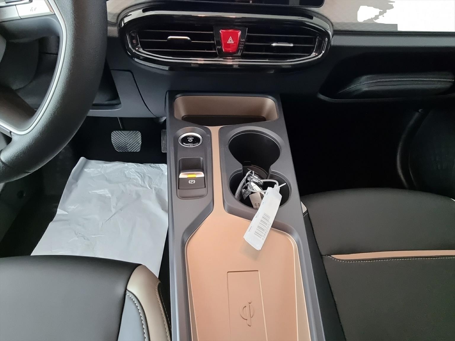 JAC e-JS1 Elektro 31kWh 330km Reichweite-image-9