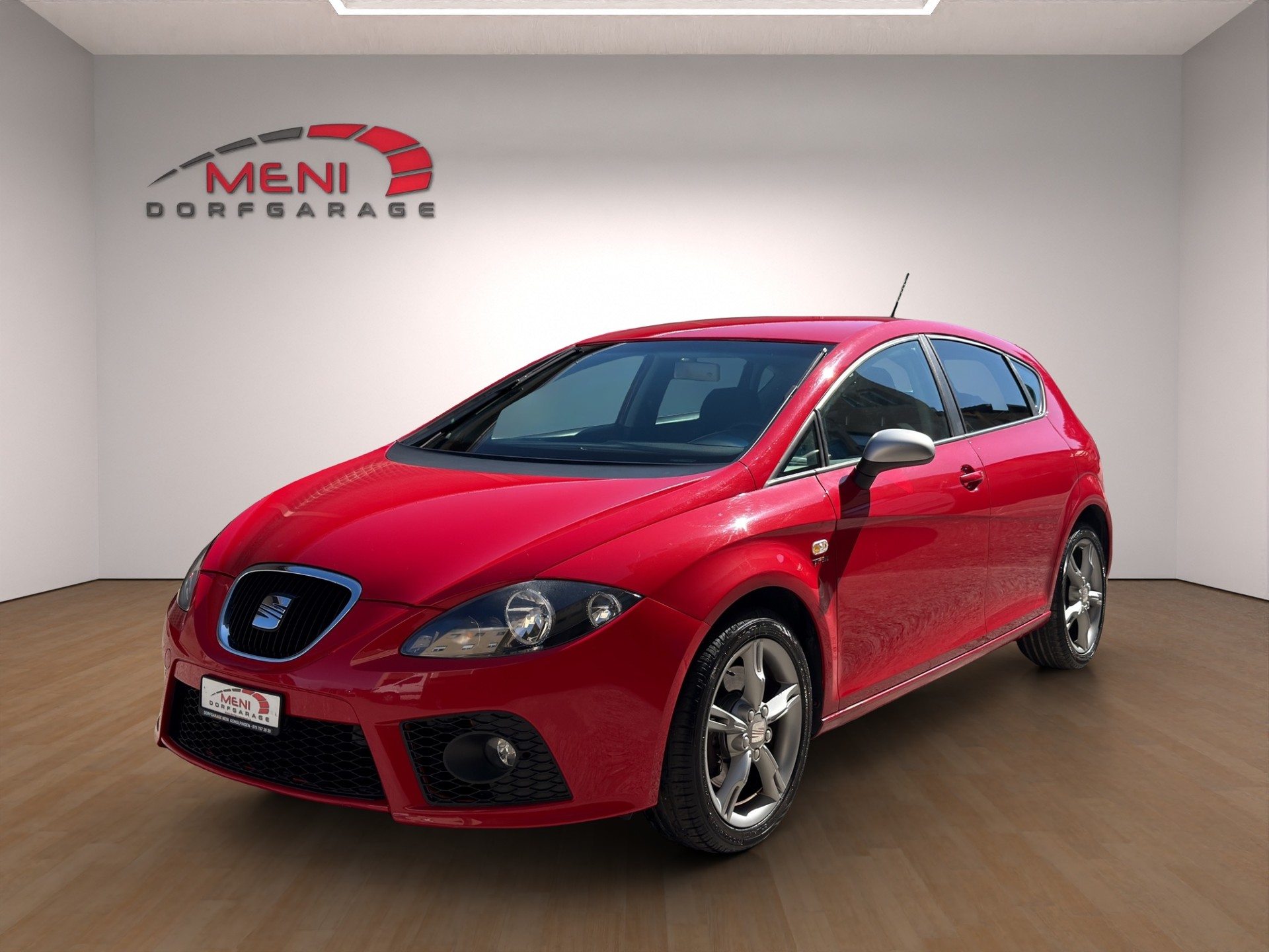 SEAT Leon 2.0 TSI FR-image-2