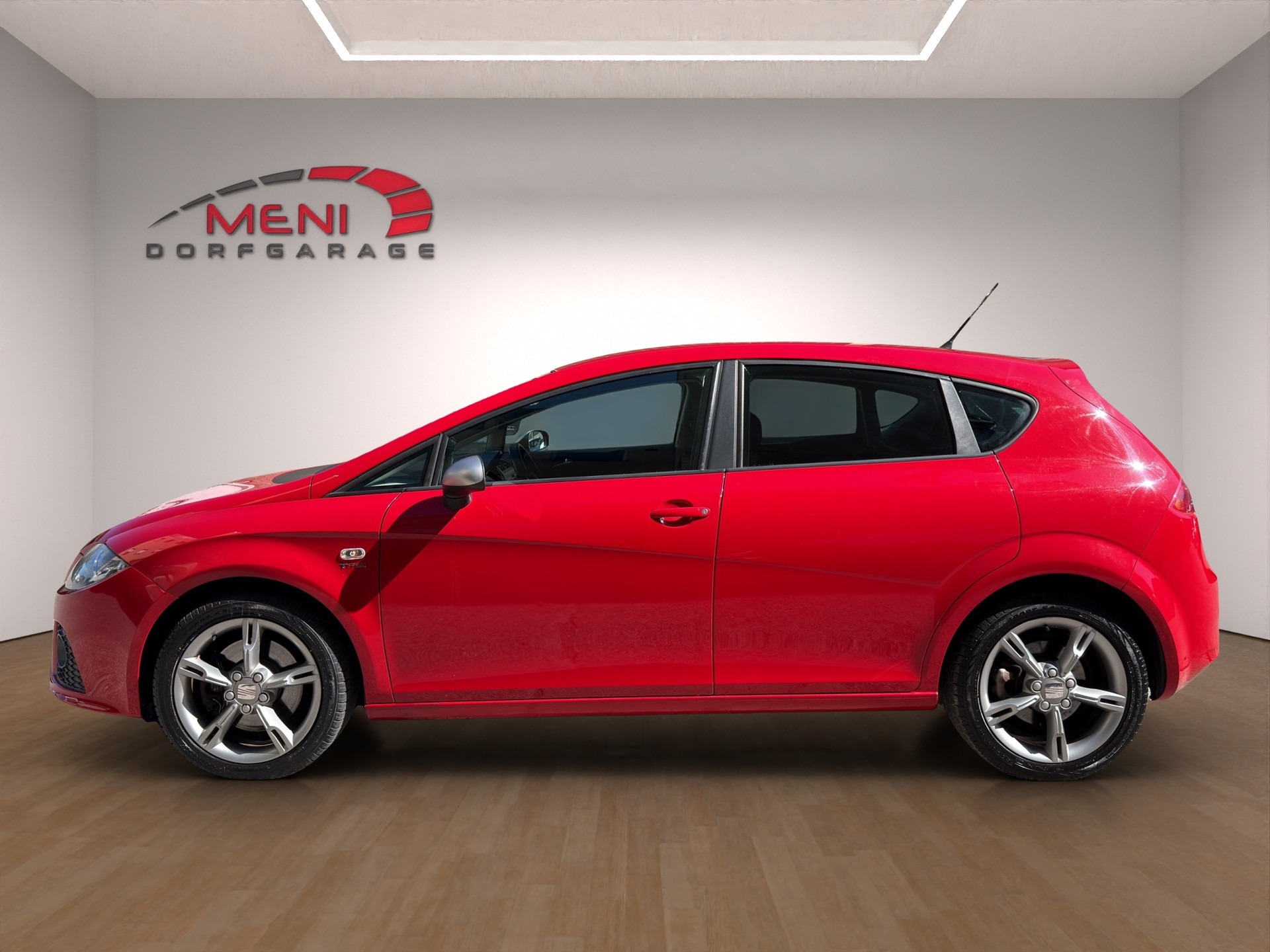 SEAT Leon 2.0 TSI FR-image-3