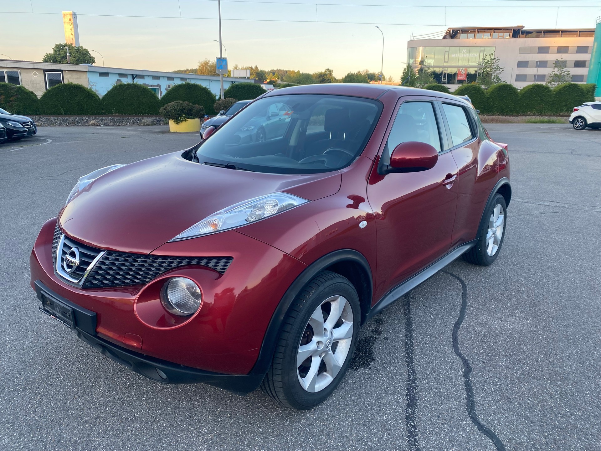 NISSAN Juke 1.6 tekna Xtronic CVT-image-2