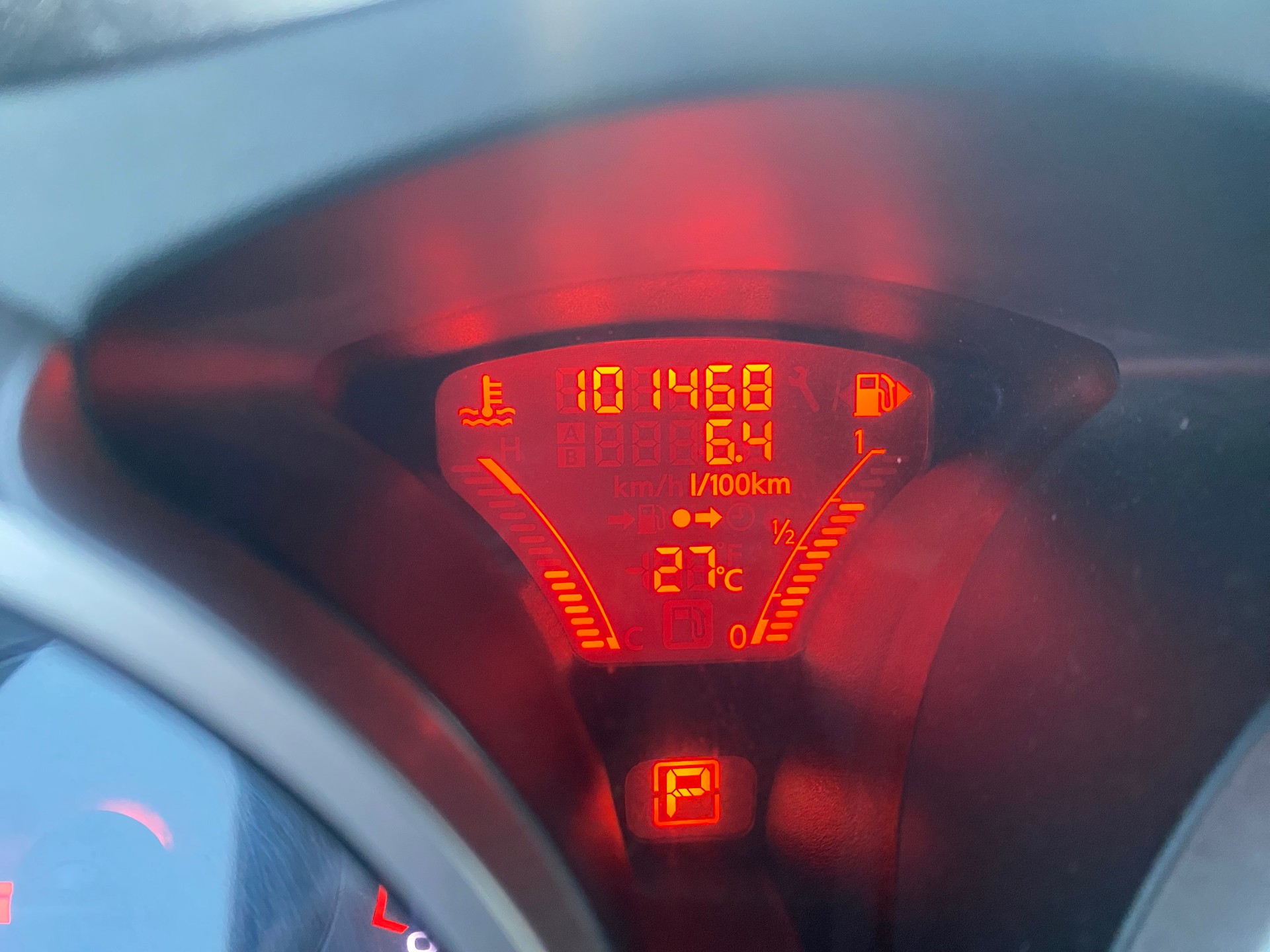 NISSAN Juke 1.6 tekna Xtronic CVT-image-7