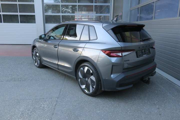 SKODA Elroq RS 4x4-image-4
