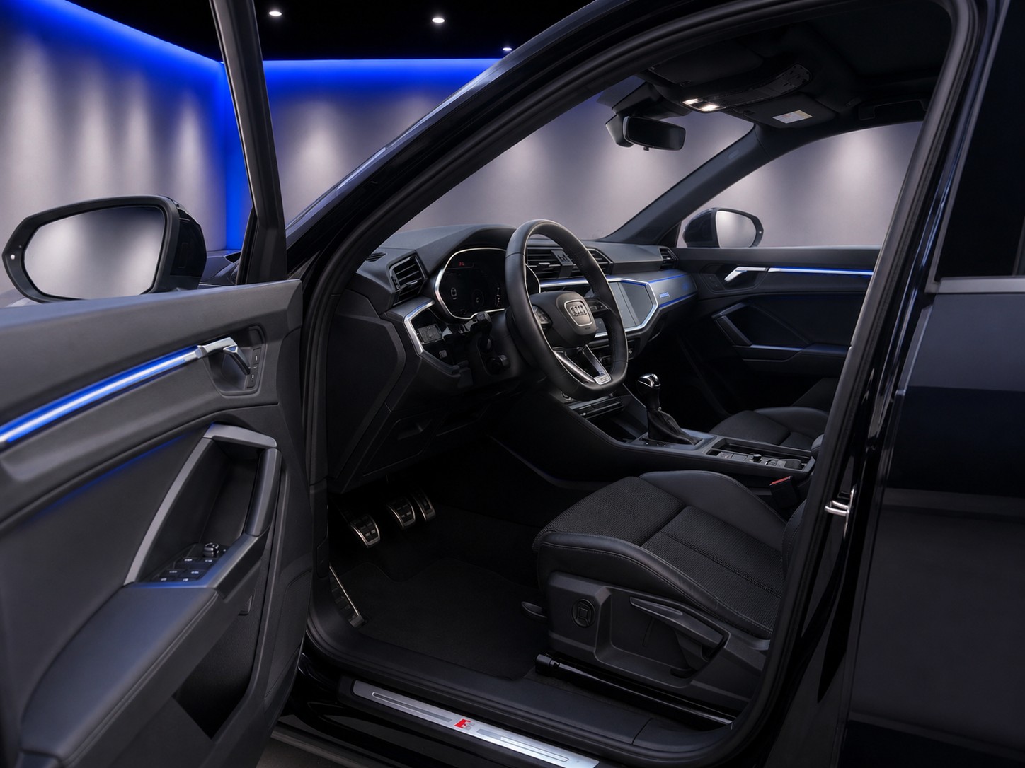 AUDI Q3 35 TFSI S line Attraction S-tronic-image-8