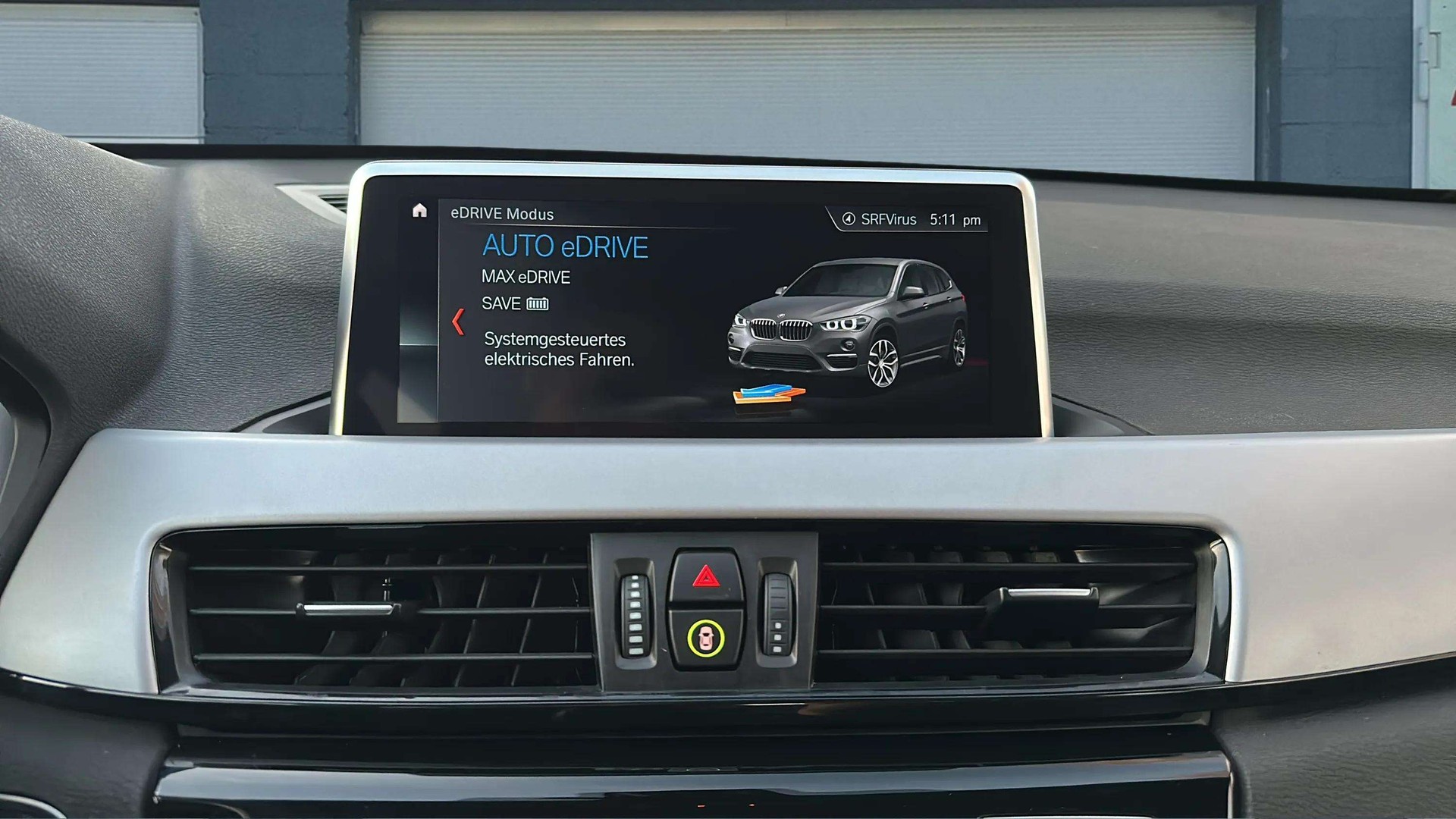 BMW X1 xDrive 25e Steptronic-image-17