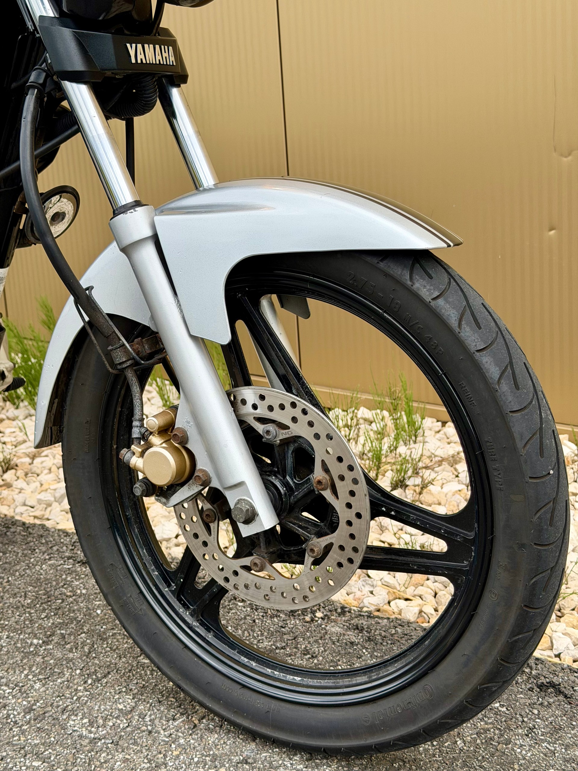 YAMAHA YBR 125-image-1