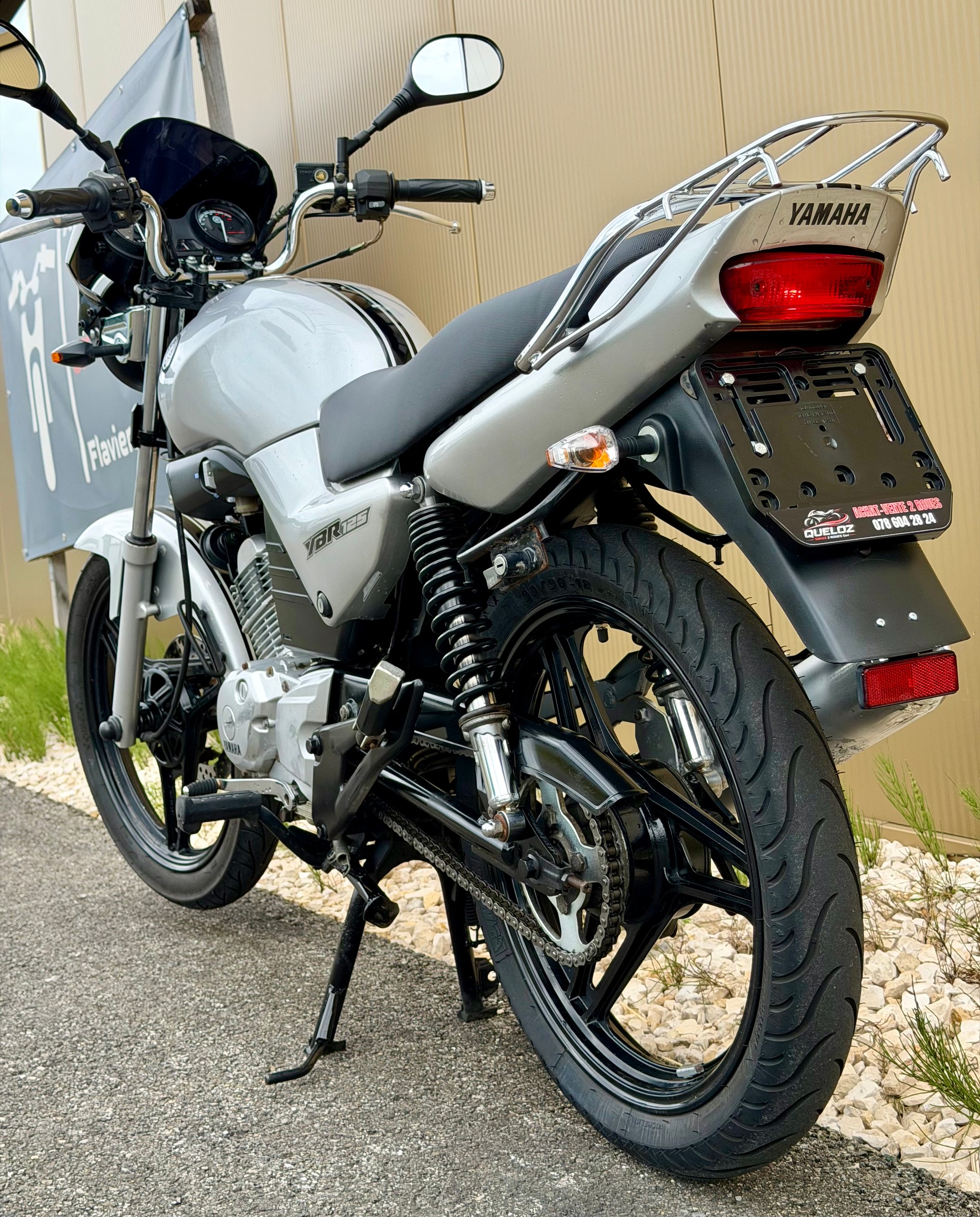 YAMAHA YBR 125-image-12
