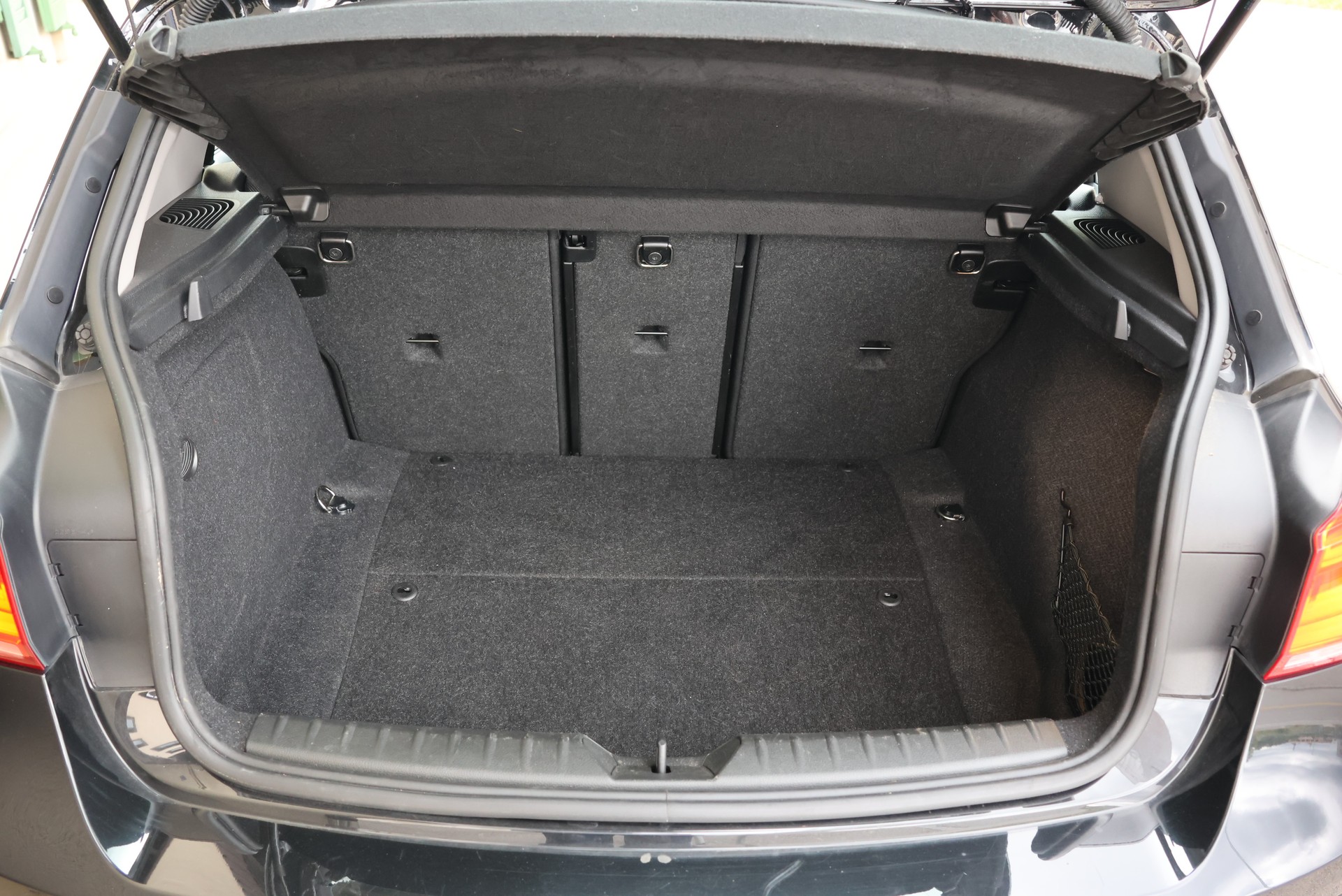 BMW 118d xDrive Sport Line-image-6