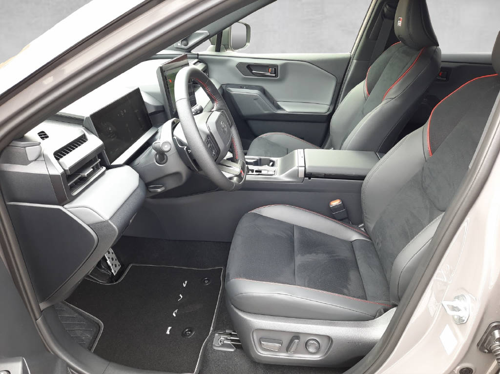 TOYOTA RAV-4 2.5 HEV GR Sport-image-8