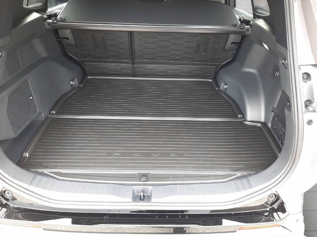 TOYOTA RAV-4 2.5 HEV GR Sport-image-14