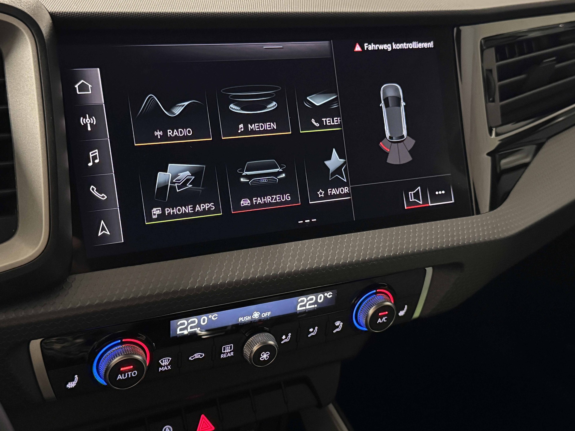 AUDI A1 Sportback 30 TFSI S-tronic-image-10