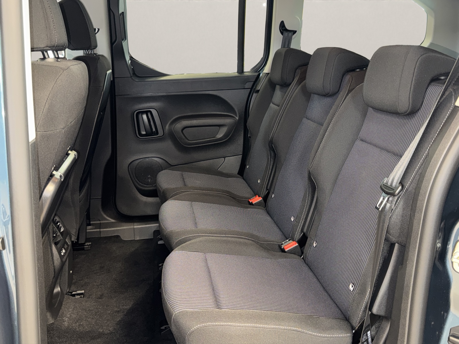 FIAT Qubo L 1.5 TD La Prima 7P-image-13