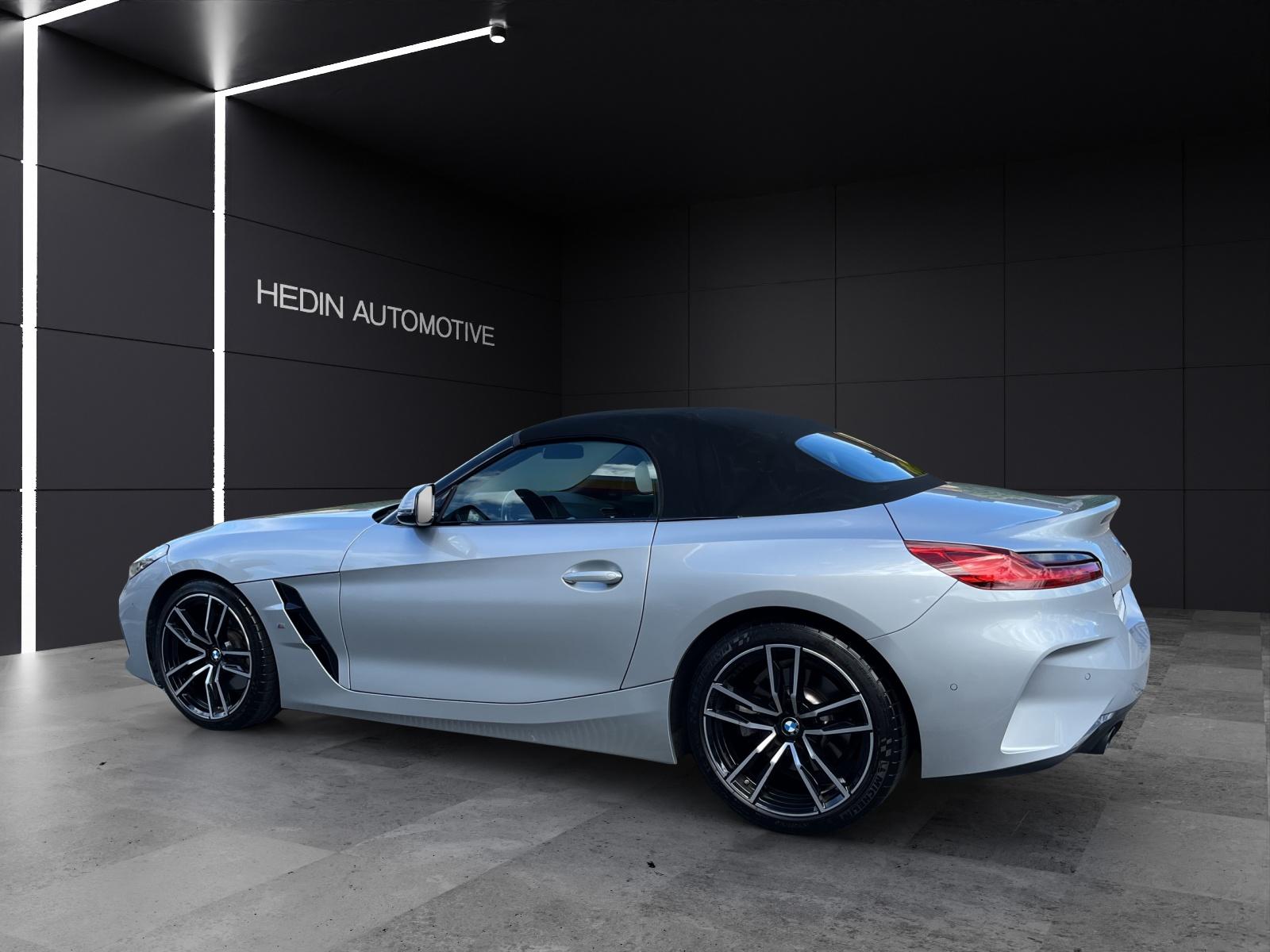 BMW Z4 20i sDrive-showroom-element-2