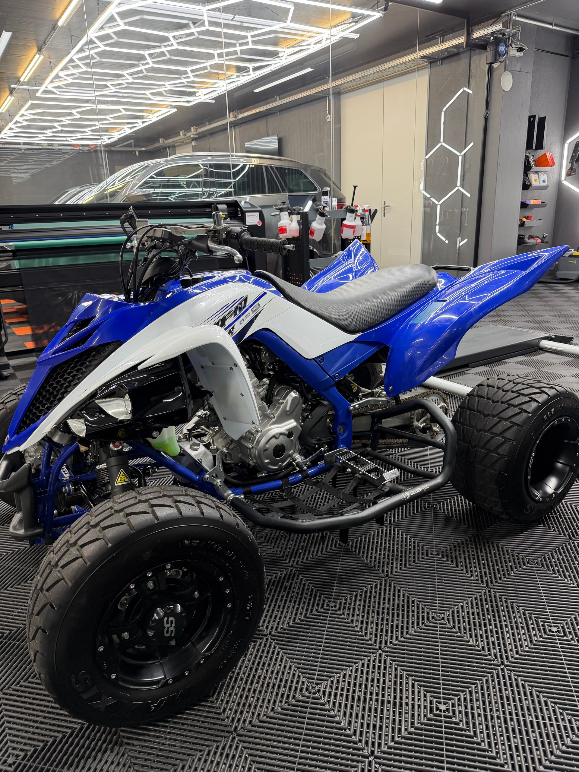 YAMAHA YFM 700 R-image-1