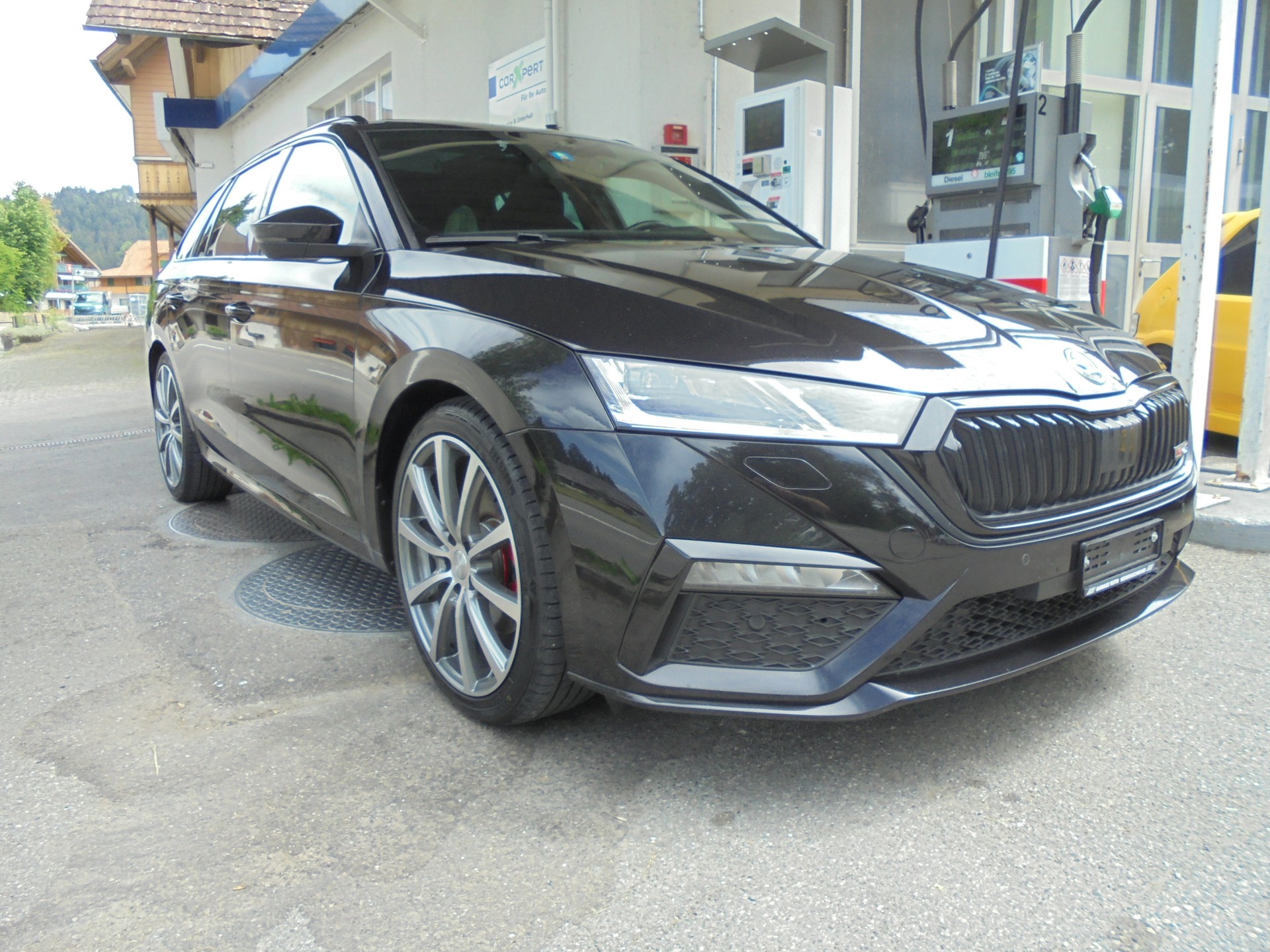 SKODA Octavia Combi 2.0 TDI DSG RS 4x4
