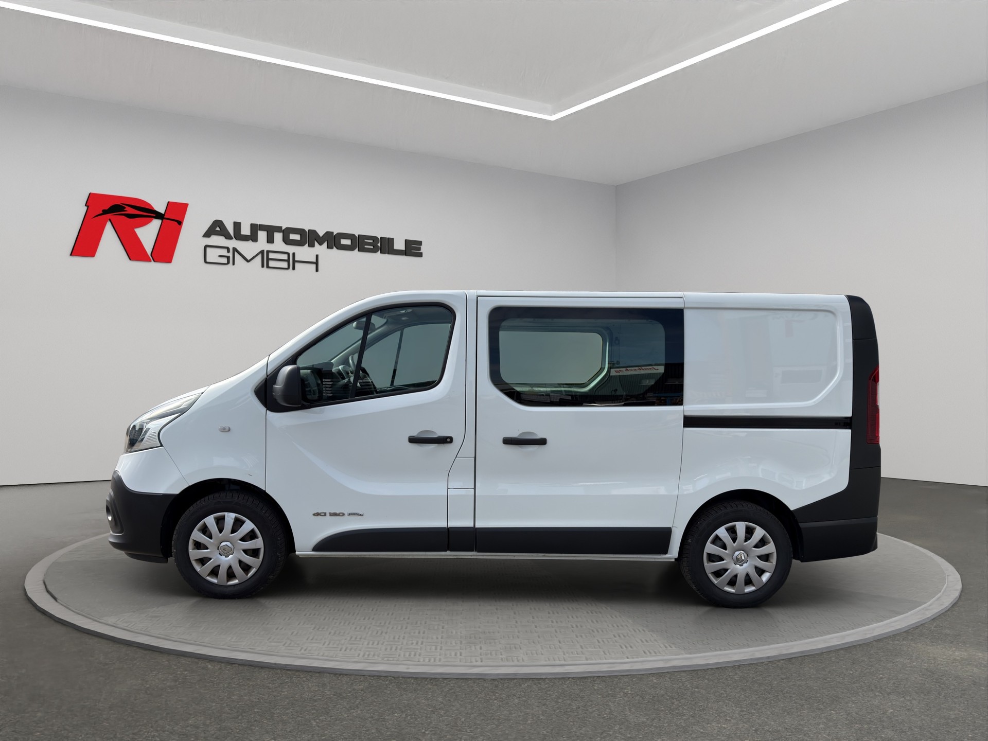 RENAULT Trafic 1.6 ENERGY TwinT. dCi120 2.9t Busin. L1H1-showroom-element-1