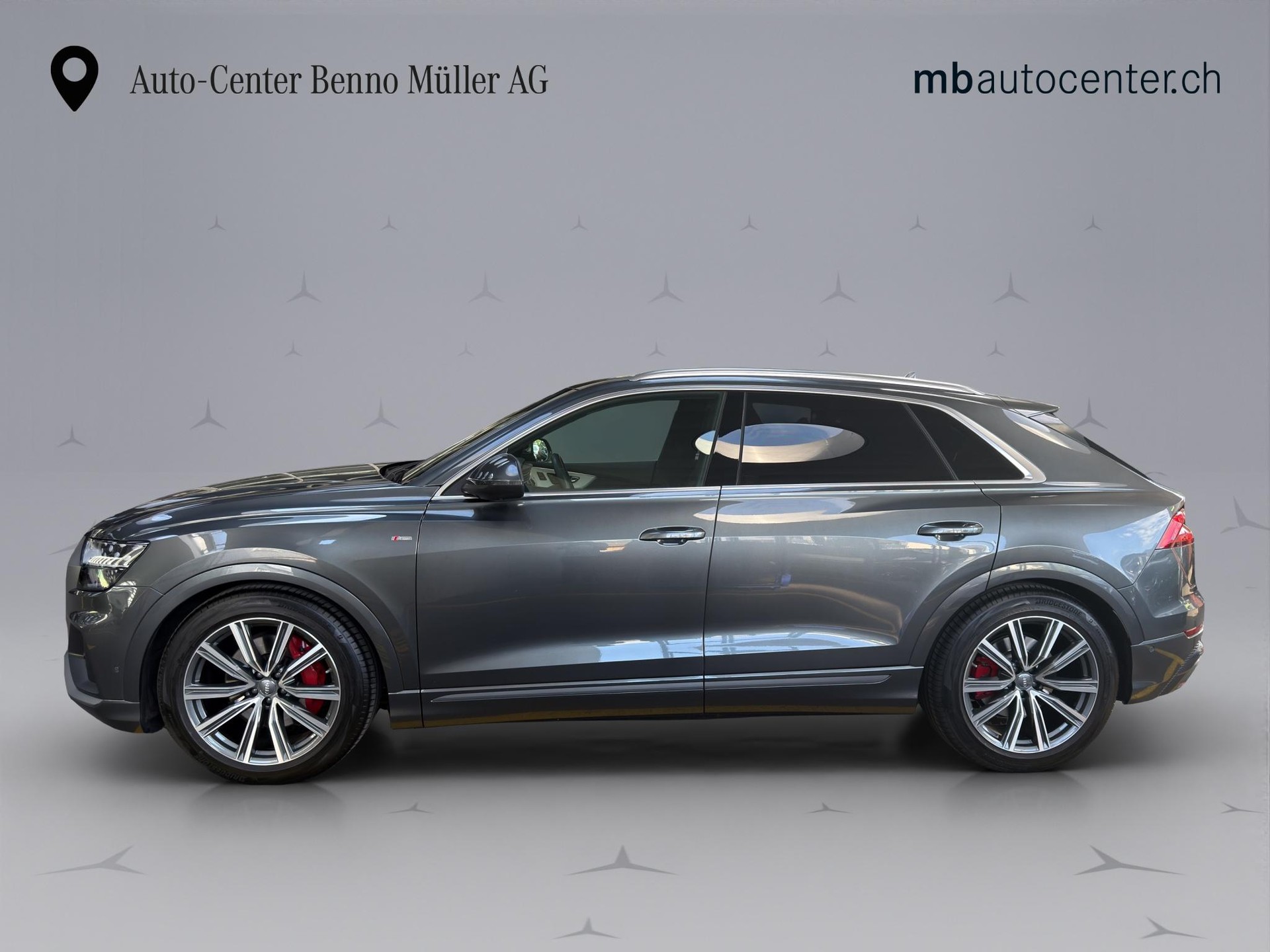 AUDI Q8 3.0 50 TDI quattro T-Tronic-showroom-element-1