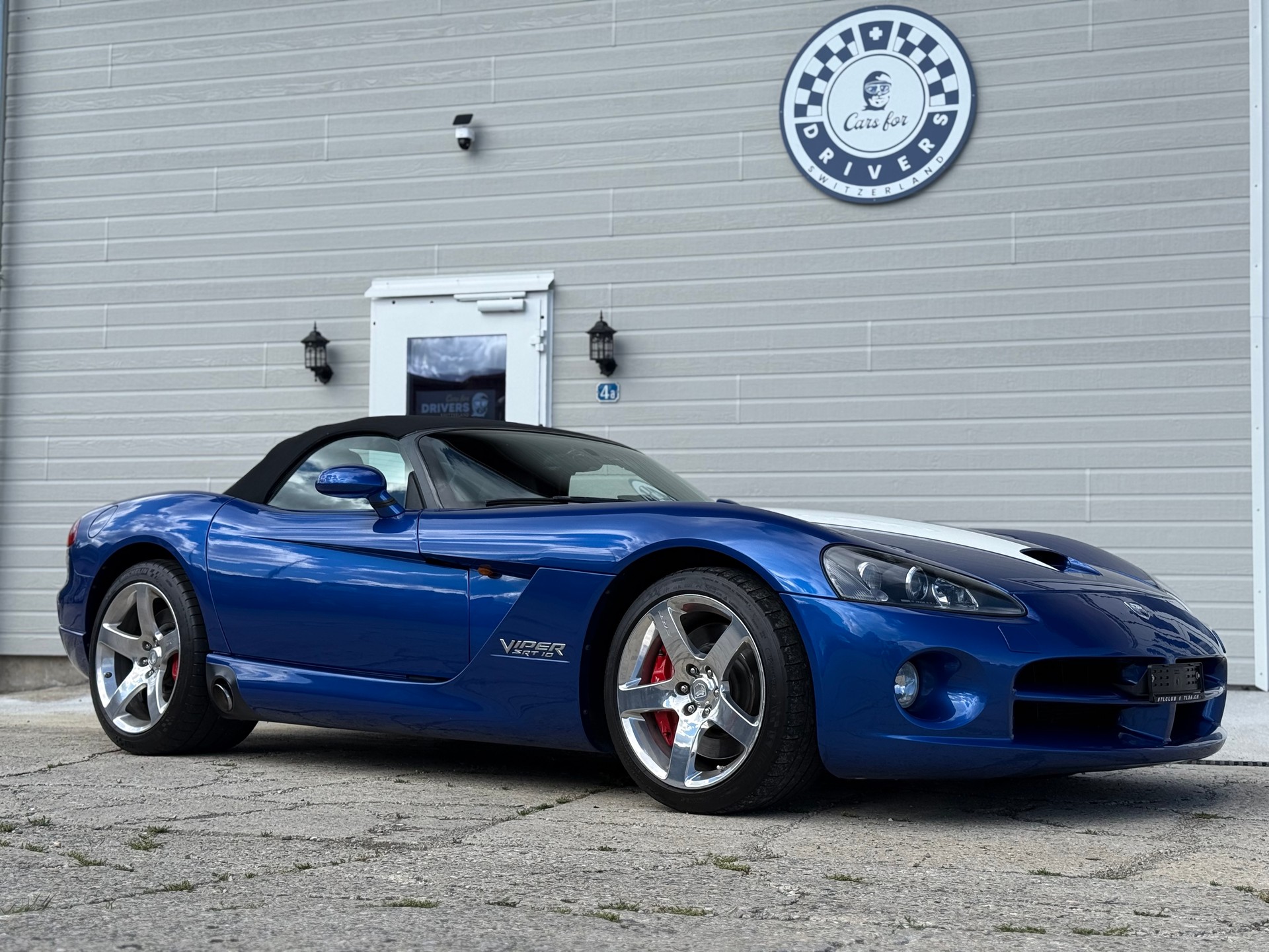 DODGE Viper SRT-10