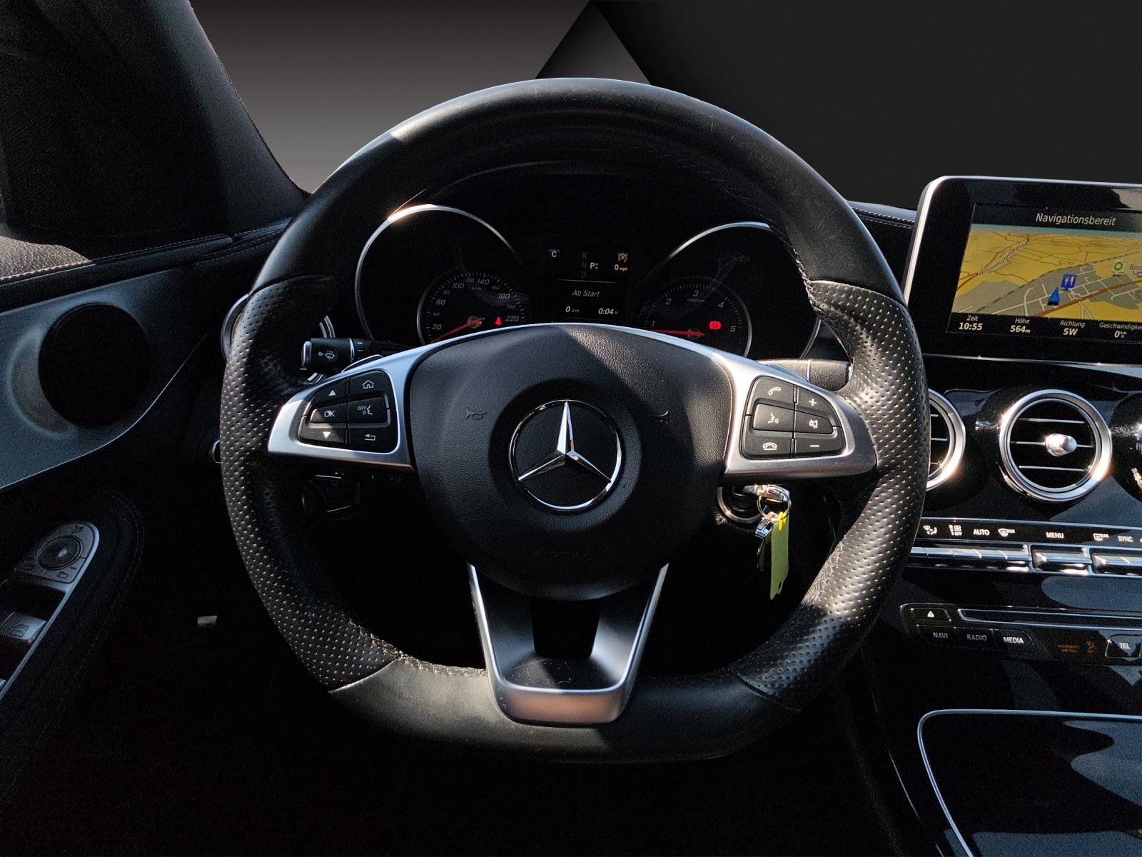 MERCEDES-BENZ C 250 BlueTEC AMG Line 4Matic 7G-Tronic-image-8