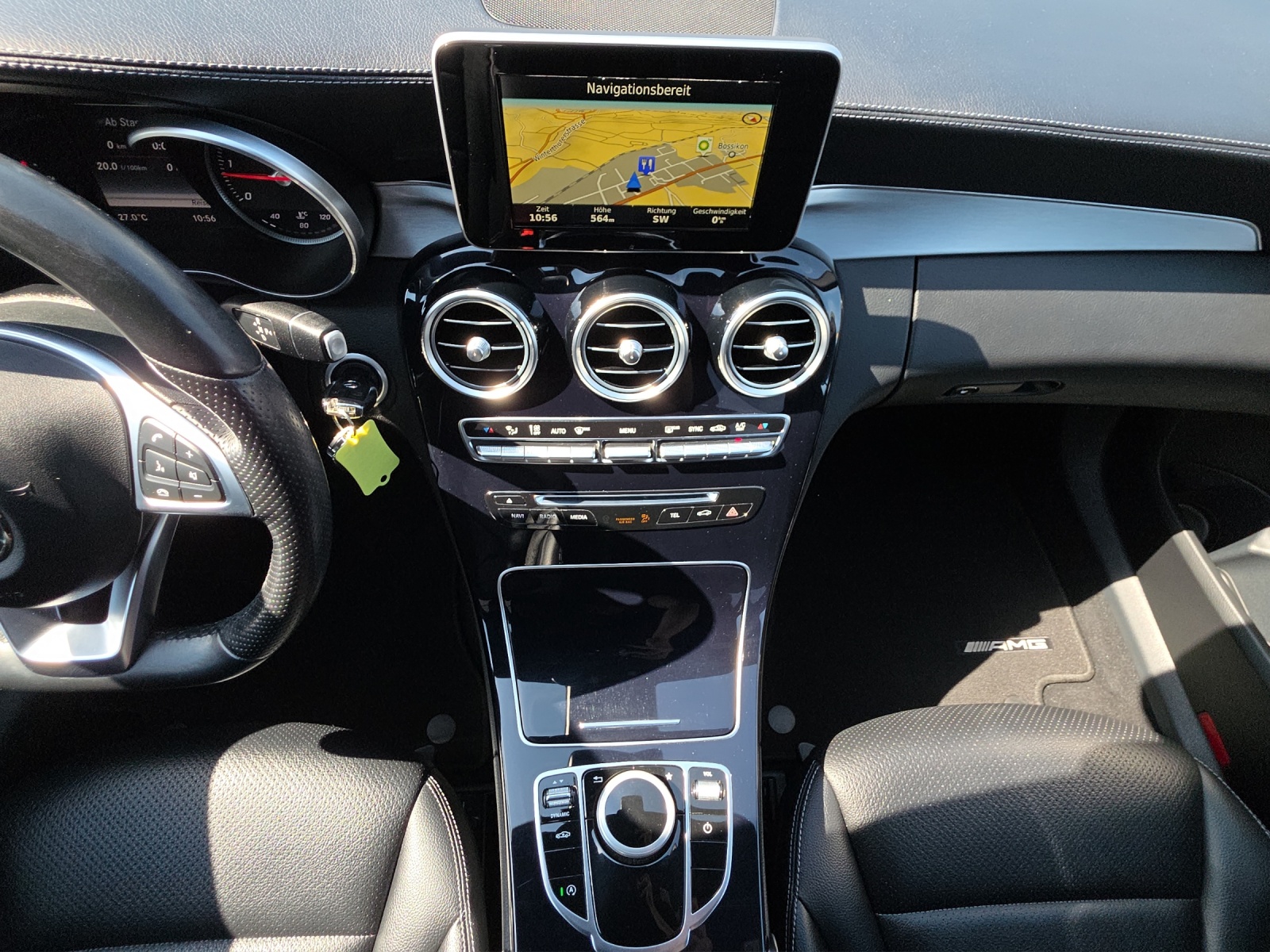 MERCEDES-BENZ C 250 BlueTEC AMG Line 4Matic 7G-Tronic-image-11