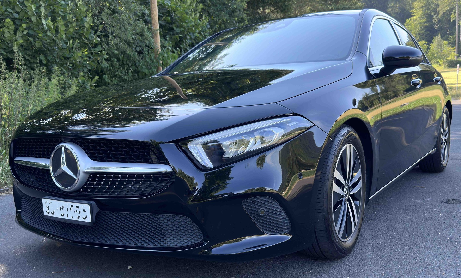 MERCEDES-BENZ Mercedes Benz A 250 Progressive 224 PS CH Fahrzeug MBUX LED Kamera 73’000 km Top Zustand-image-2