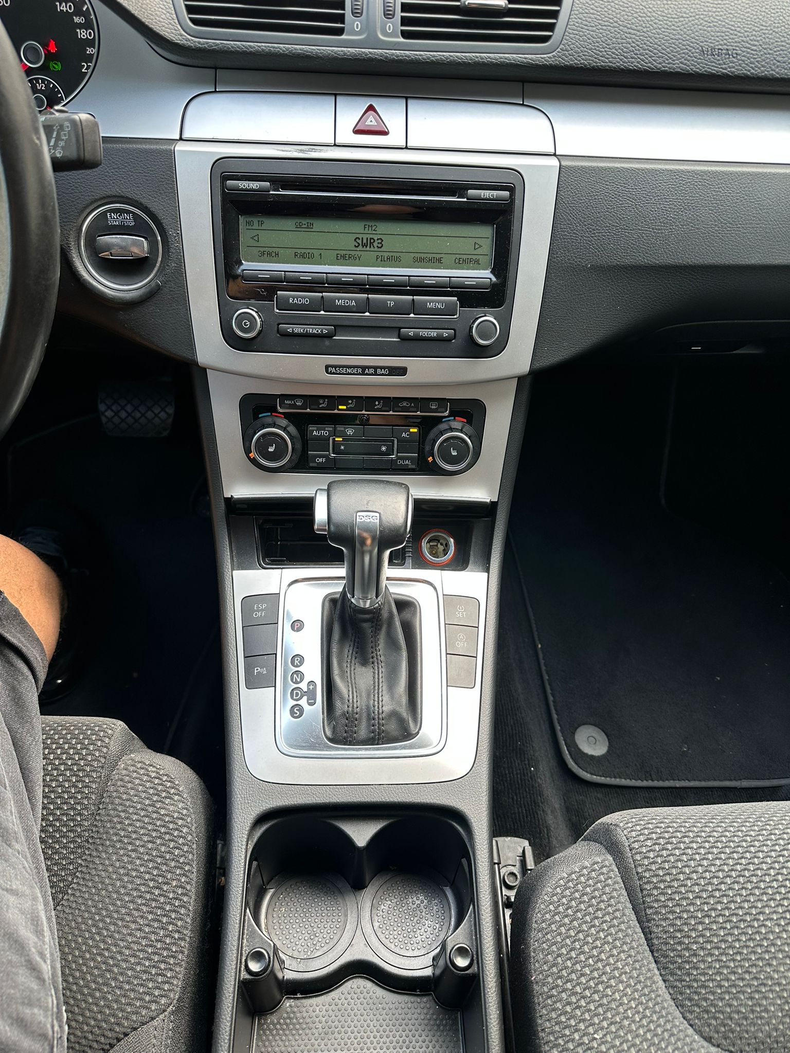 VW Passat Variant 1.4 TSI BlueMotion Comfortline DSG-image-16