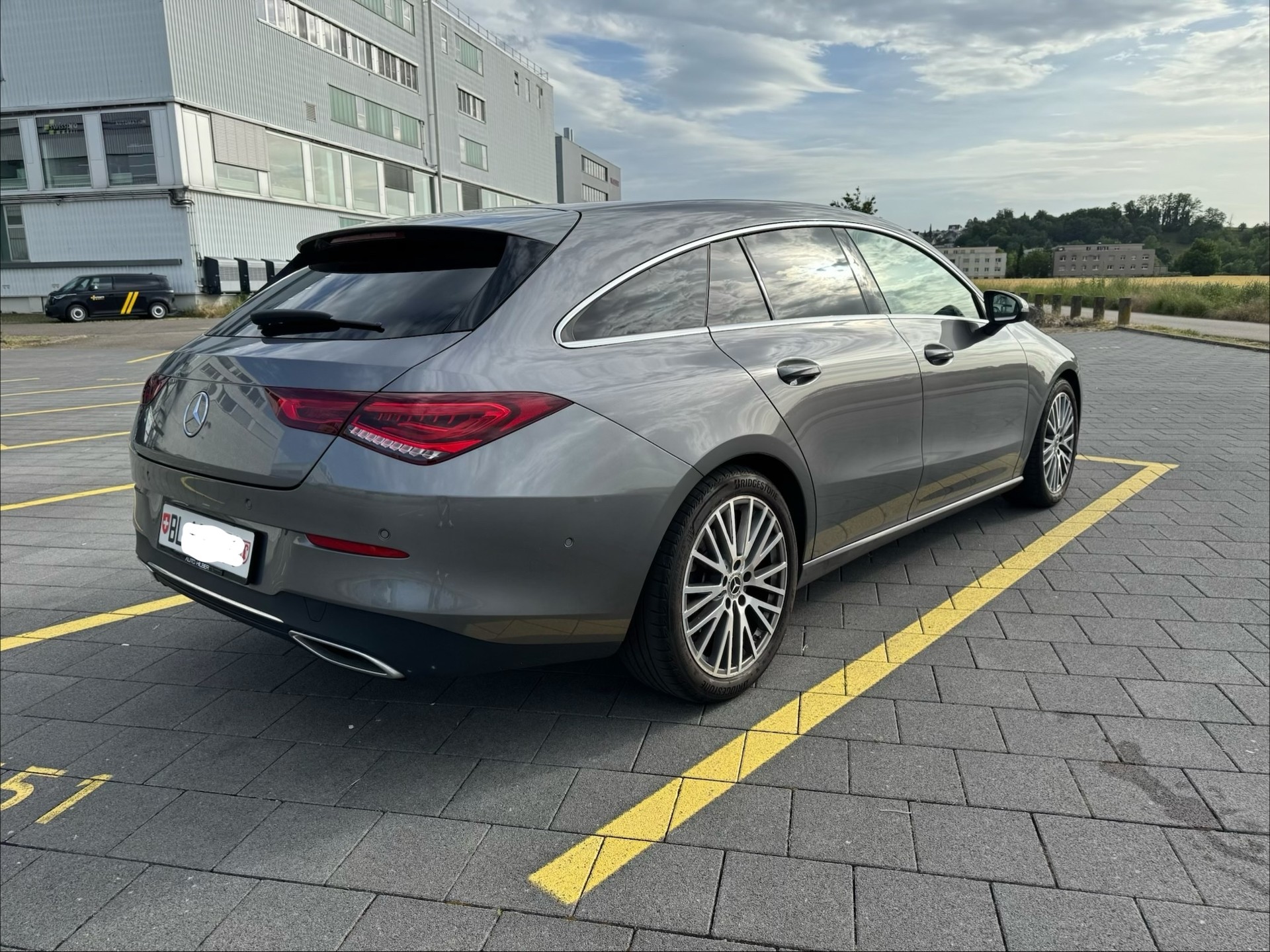 MERCEDES-BENZ CLA 200 Progressive-image-4