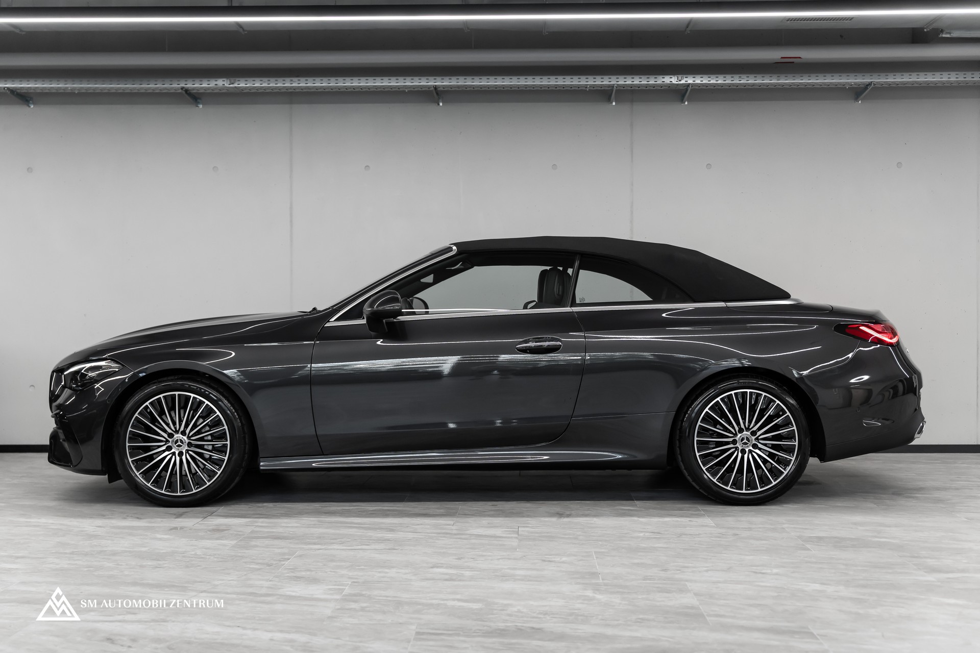 MERCEDES-BENZ CLE 200 AMG Line 4matic Cabriolet / Memorysitze / Rückfahrkamera / Burmester-image-7