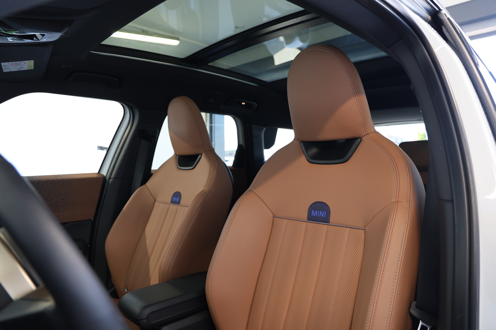 MINI Countryman SE ALL 4-image-6