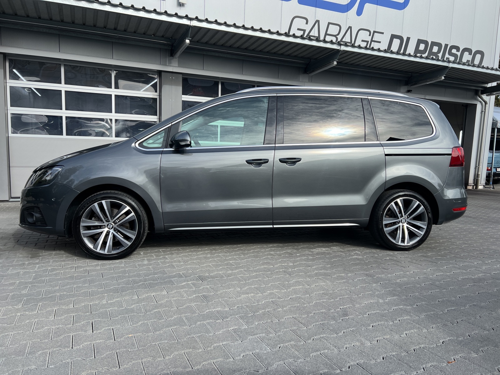 SEAT Alhambra 1.4 TSI DSG Hola FR-showroom-element-1