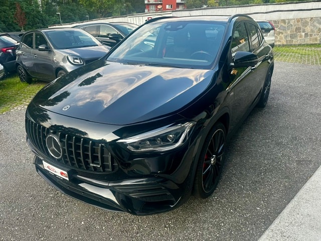 MERCEDES-BENZ GLA 35 AMG 4Matic 8G-Speedshift DCT-showroom-element-1