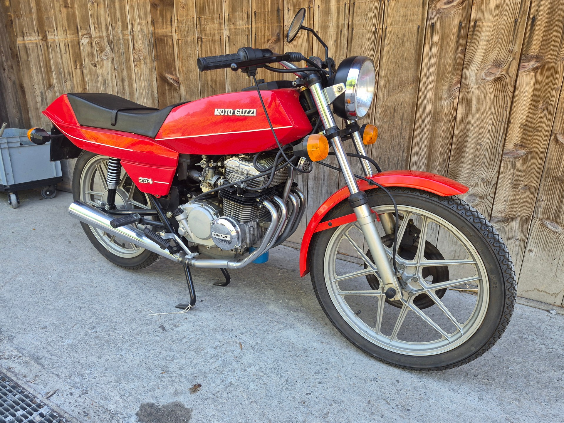 MOTO GUZZI 254-image-2