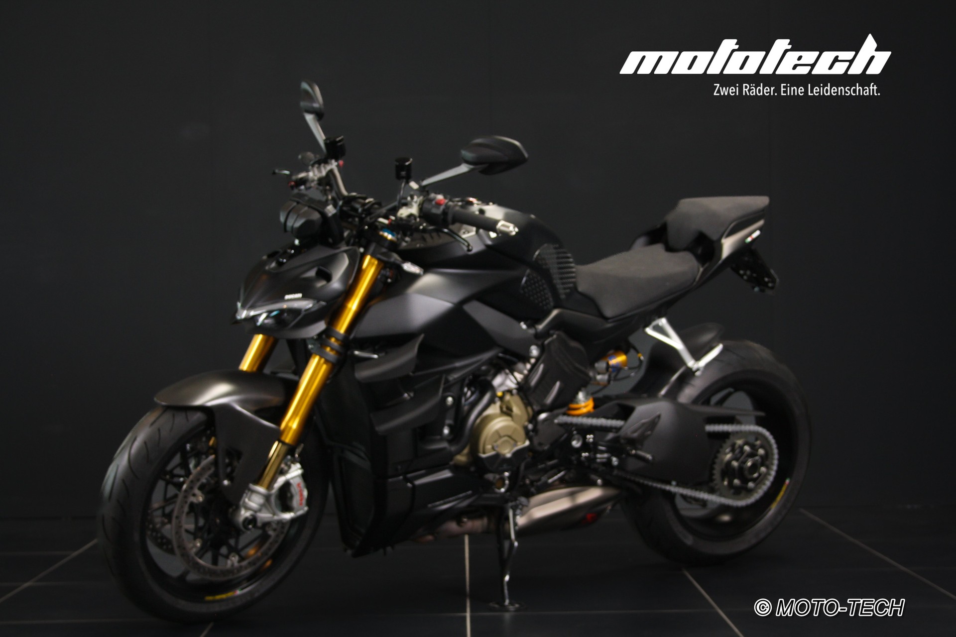 DUCATI Streetfighter V4 S SPECIALE AKRAPOVIC-image-5