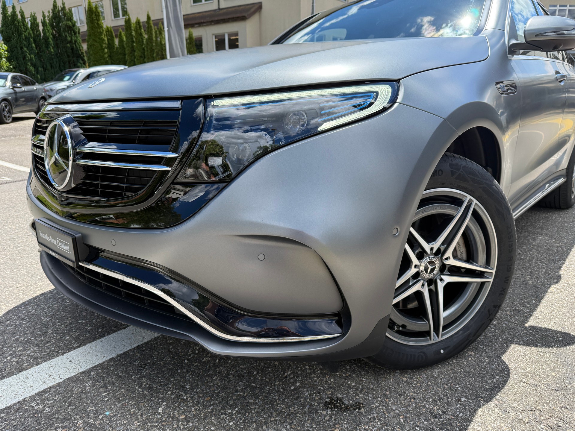 MERCEDES-BENZ EQC 400 AMG Line 4matic-image-10