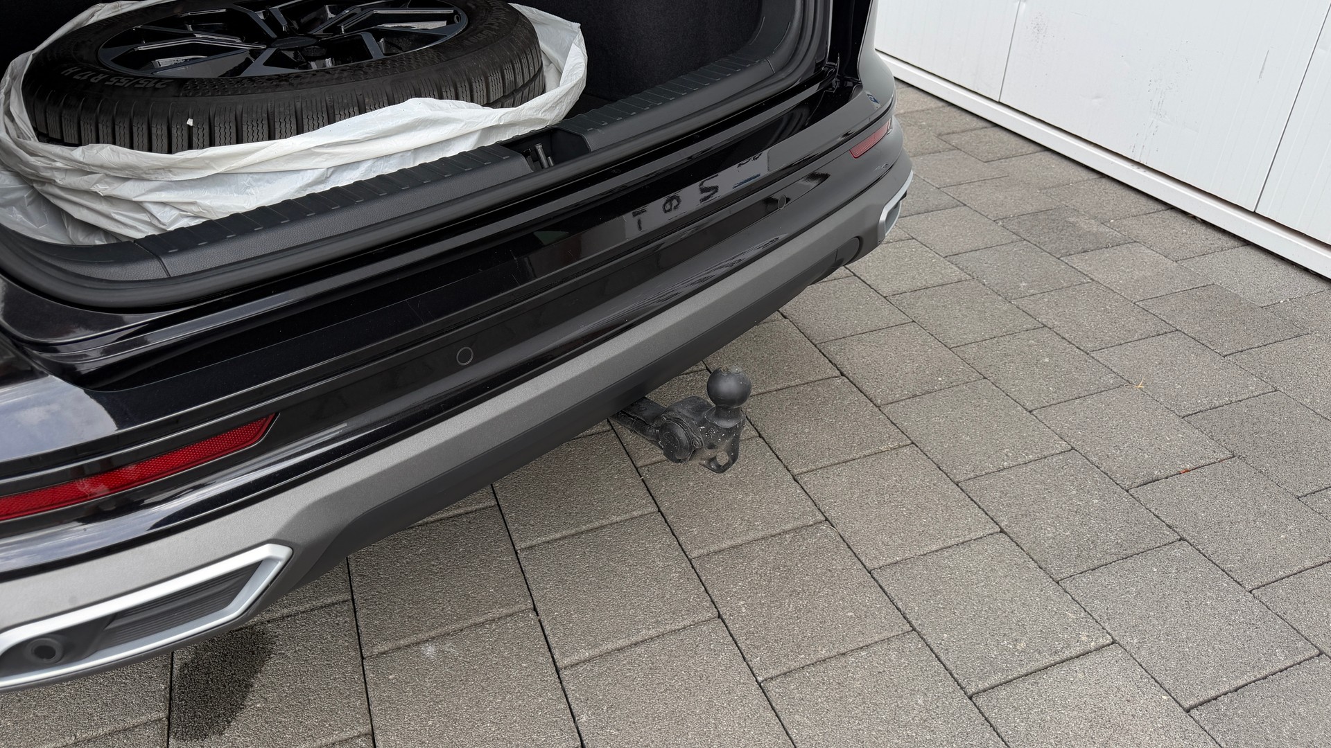 SEAT Ateca 1.5 TSI EVO Hola FR DSG / 8-Fach mit Alufelgen, Anhängerkupplung-image-29