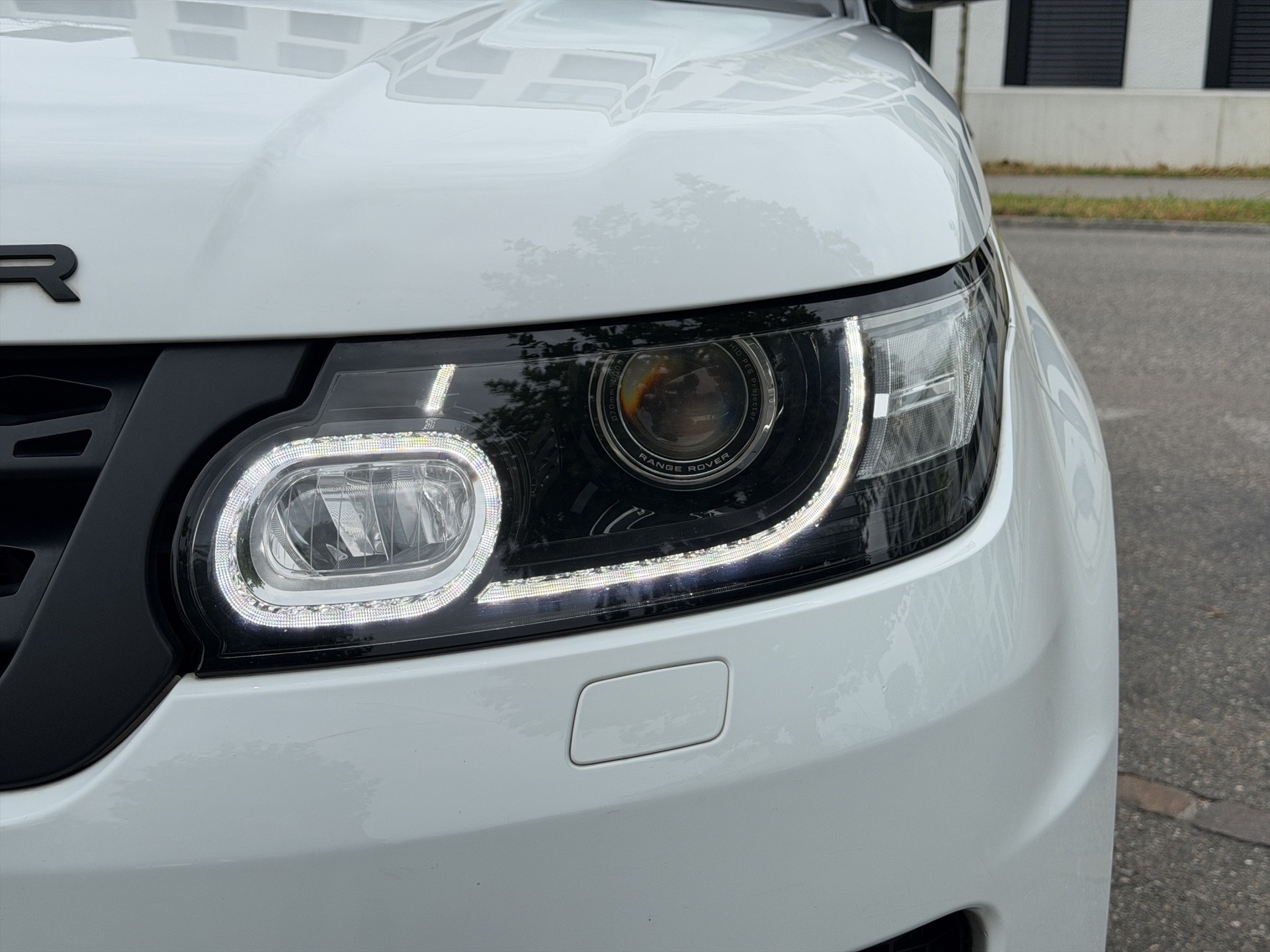 LAND ROVER Range Rover Sport 5.0 V8 SC Autobiography DynamicA-image-4
