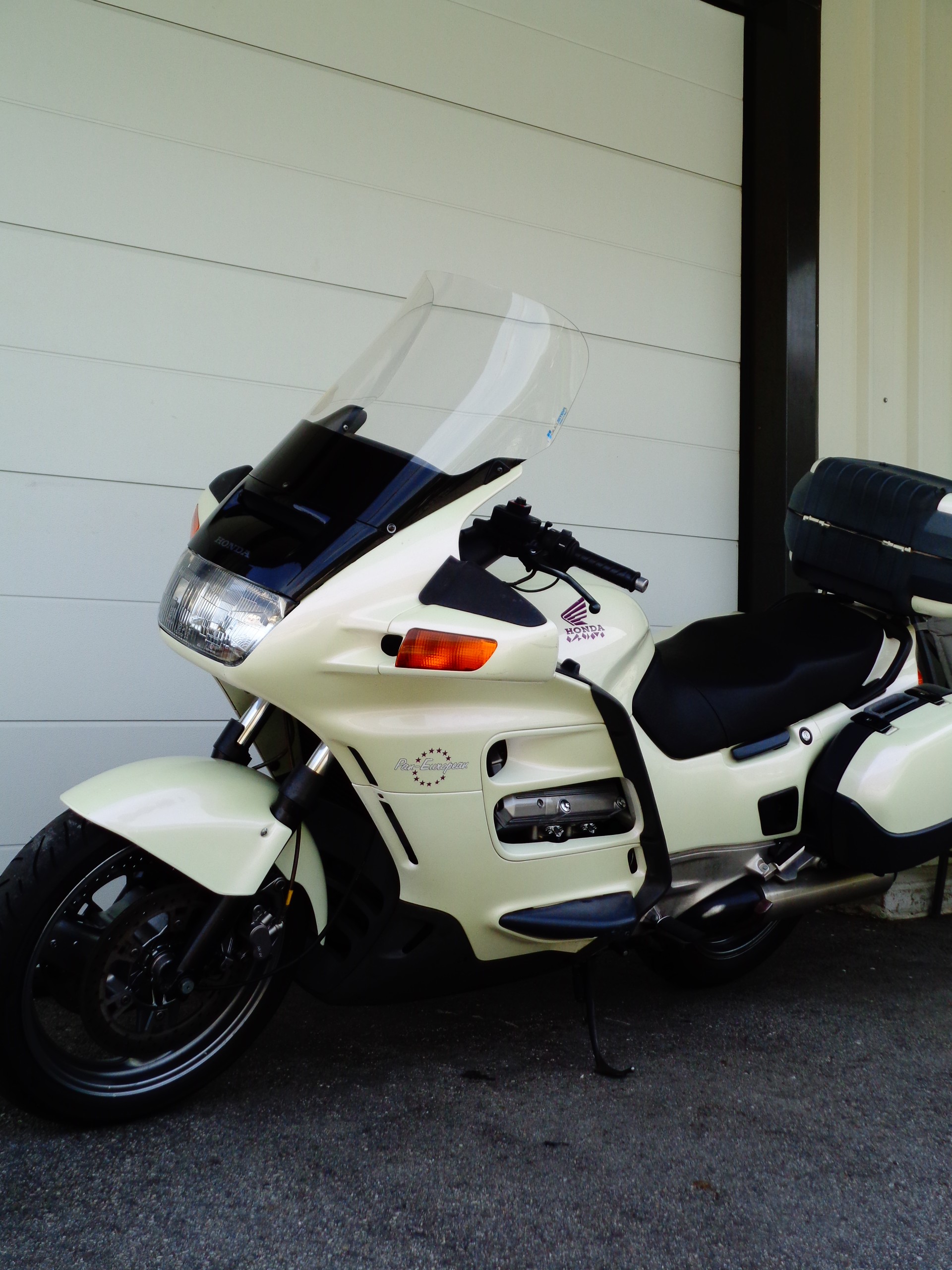 HONDA ST 1100 Pan-European-image-6