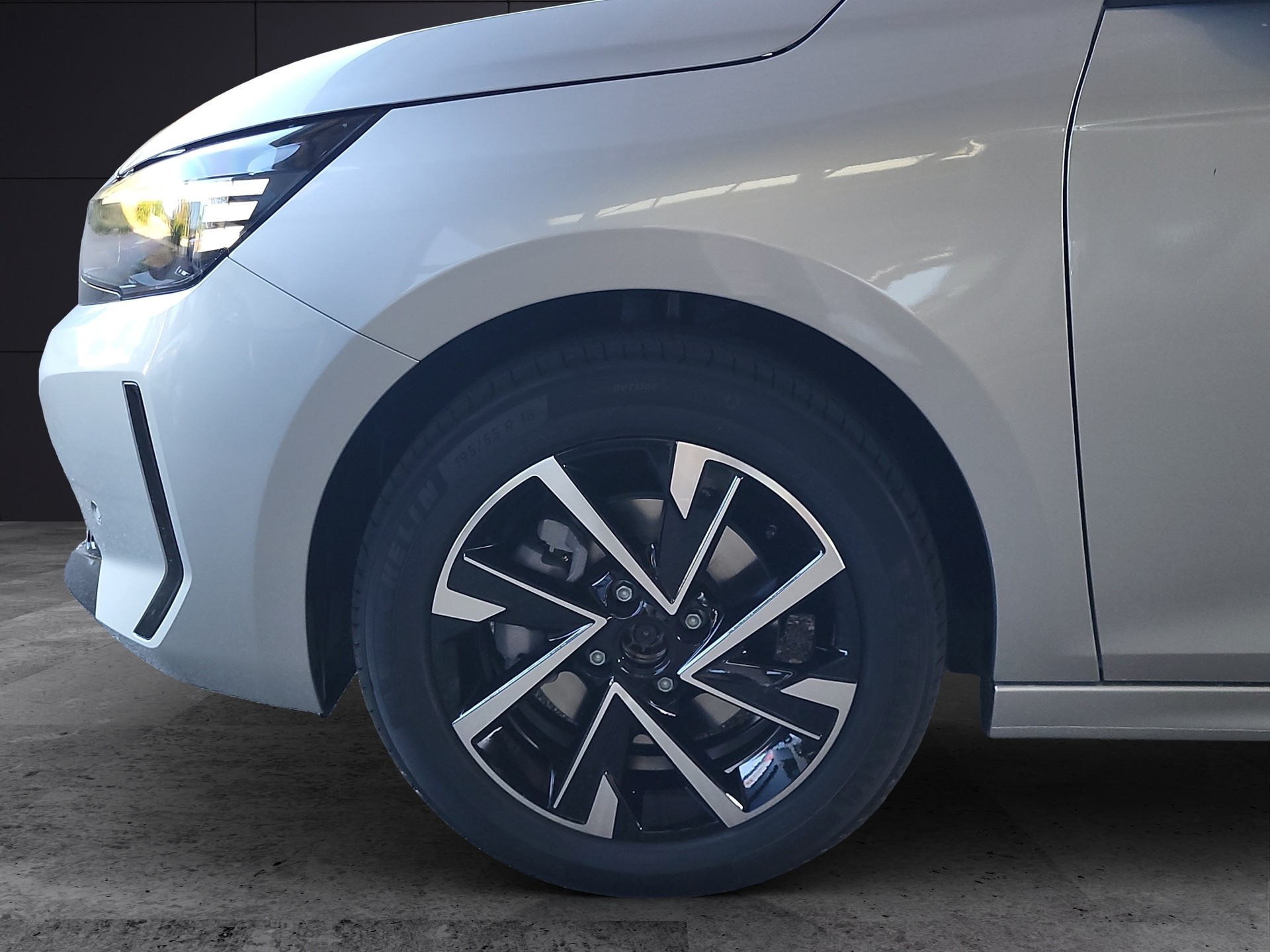 OPEL Corsa 1.2 MHEV Viva-showroom-element-3