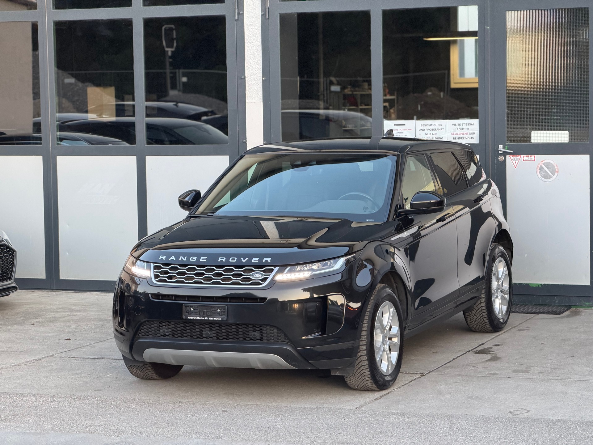 LAND ROVER Range Rover Evoque P 200 MHEV SE AT9-showroom-element-1