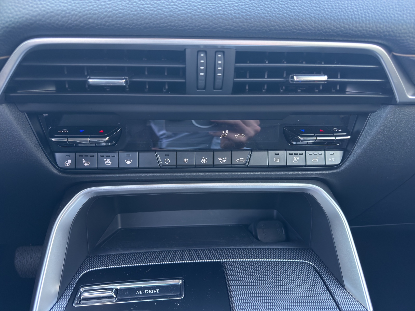 MAZDA CX-60 e-Skyactiv PHEV 327 AWD Homura-image-9